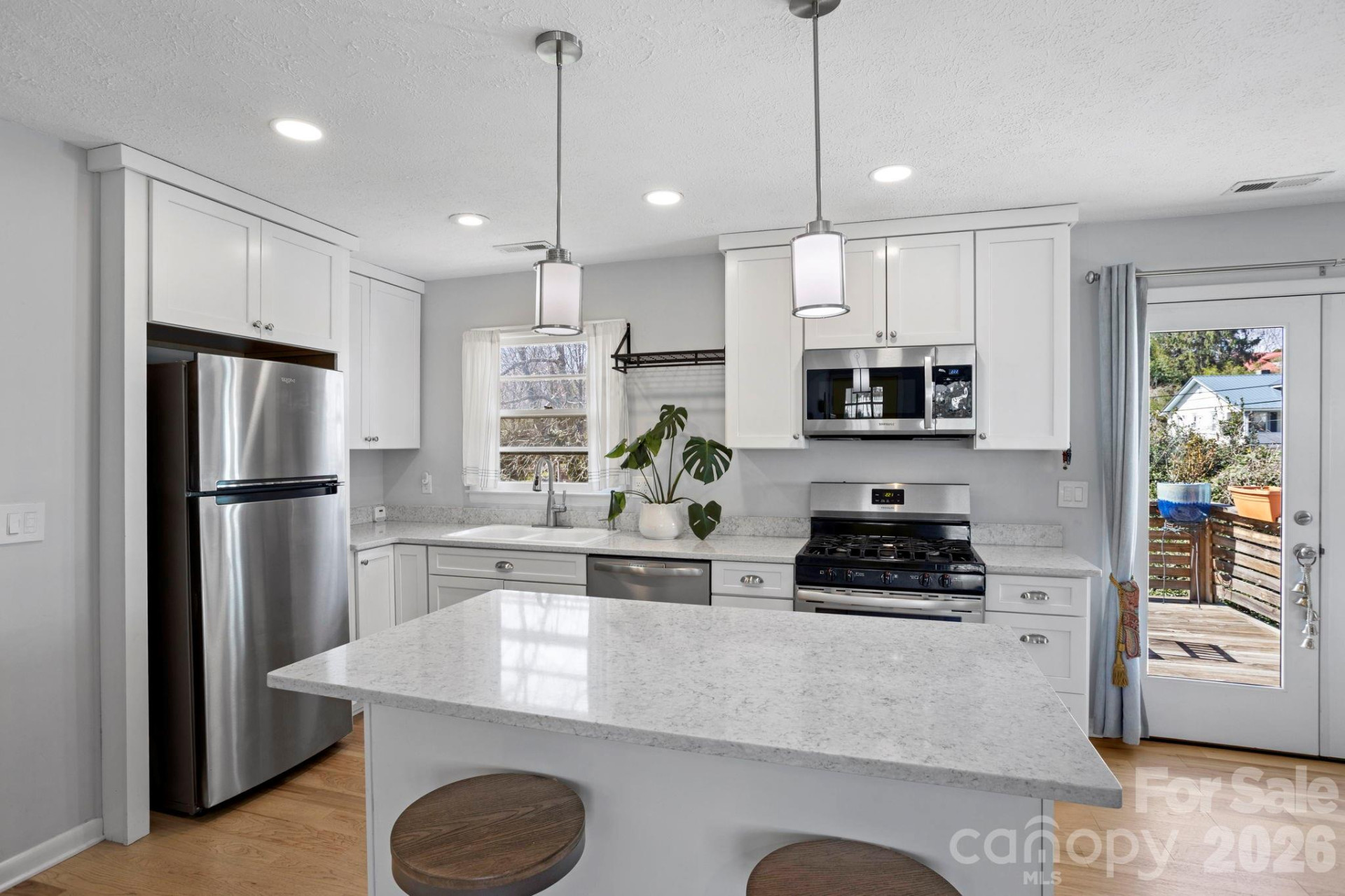 25 Ridgelawn Road - Photo 14