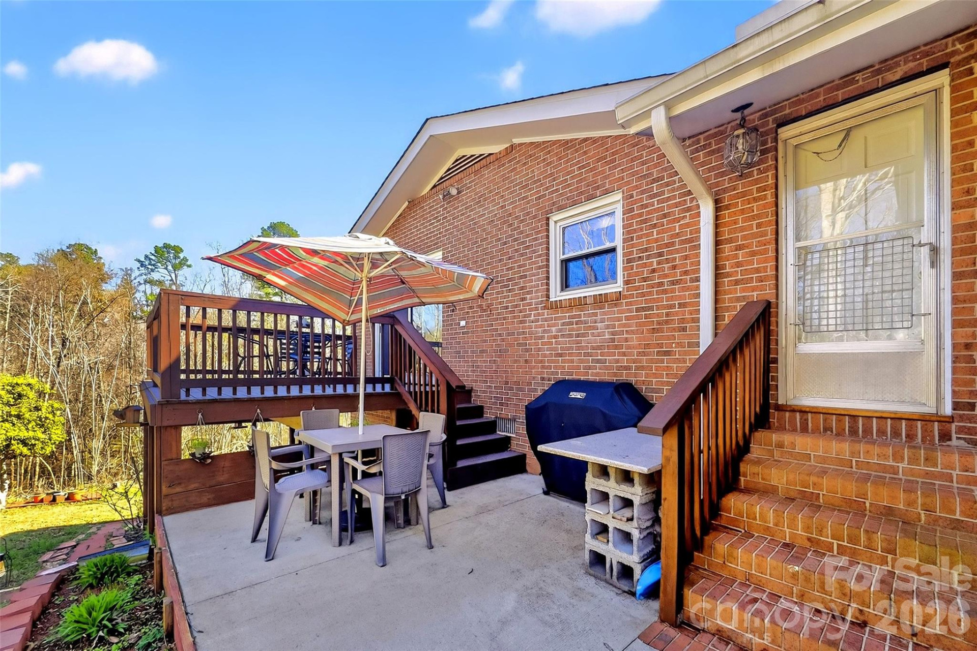 217 Miller Street - Photo 17