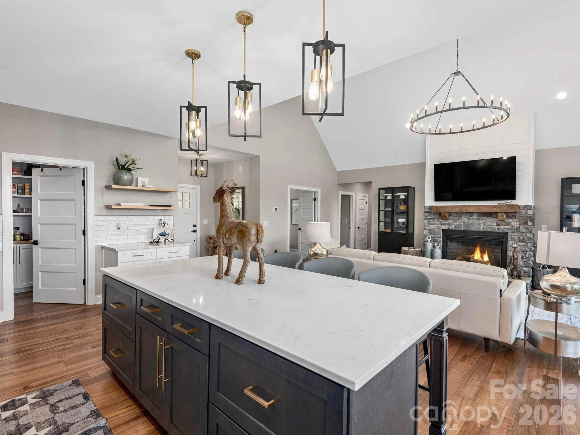 636 Crystal Heights Drive - Photo 12