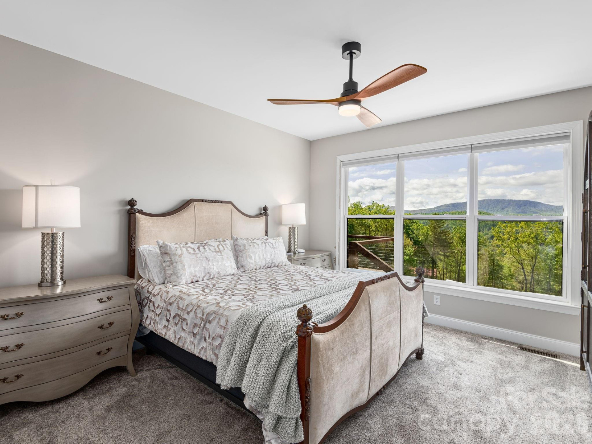 636 Crystal Heights Drive - Photo 16