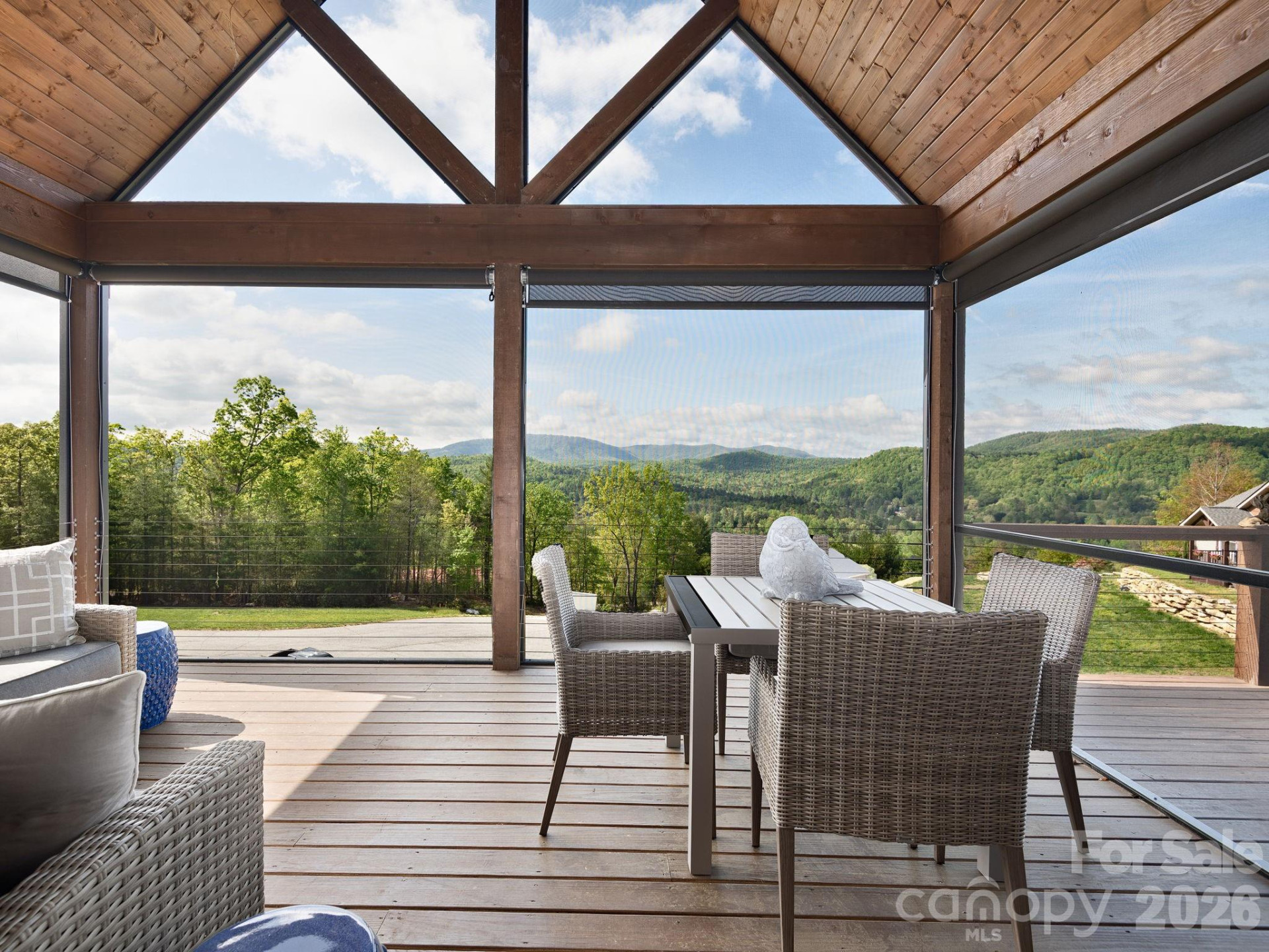 636 Crystal Heights Drive - Photo 7