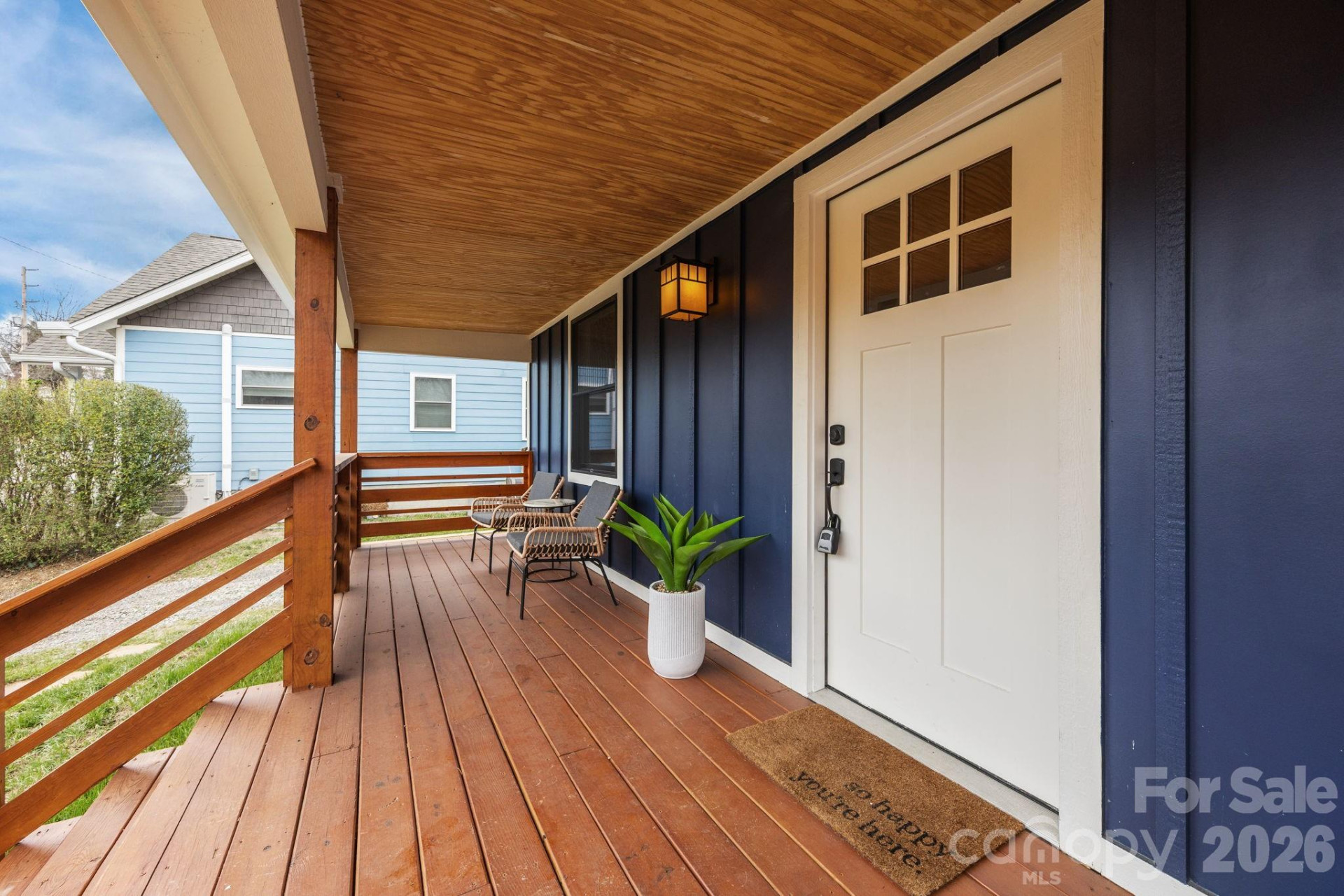 102 Clingman Avenue - Photo 2