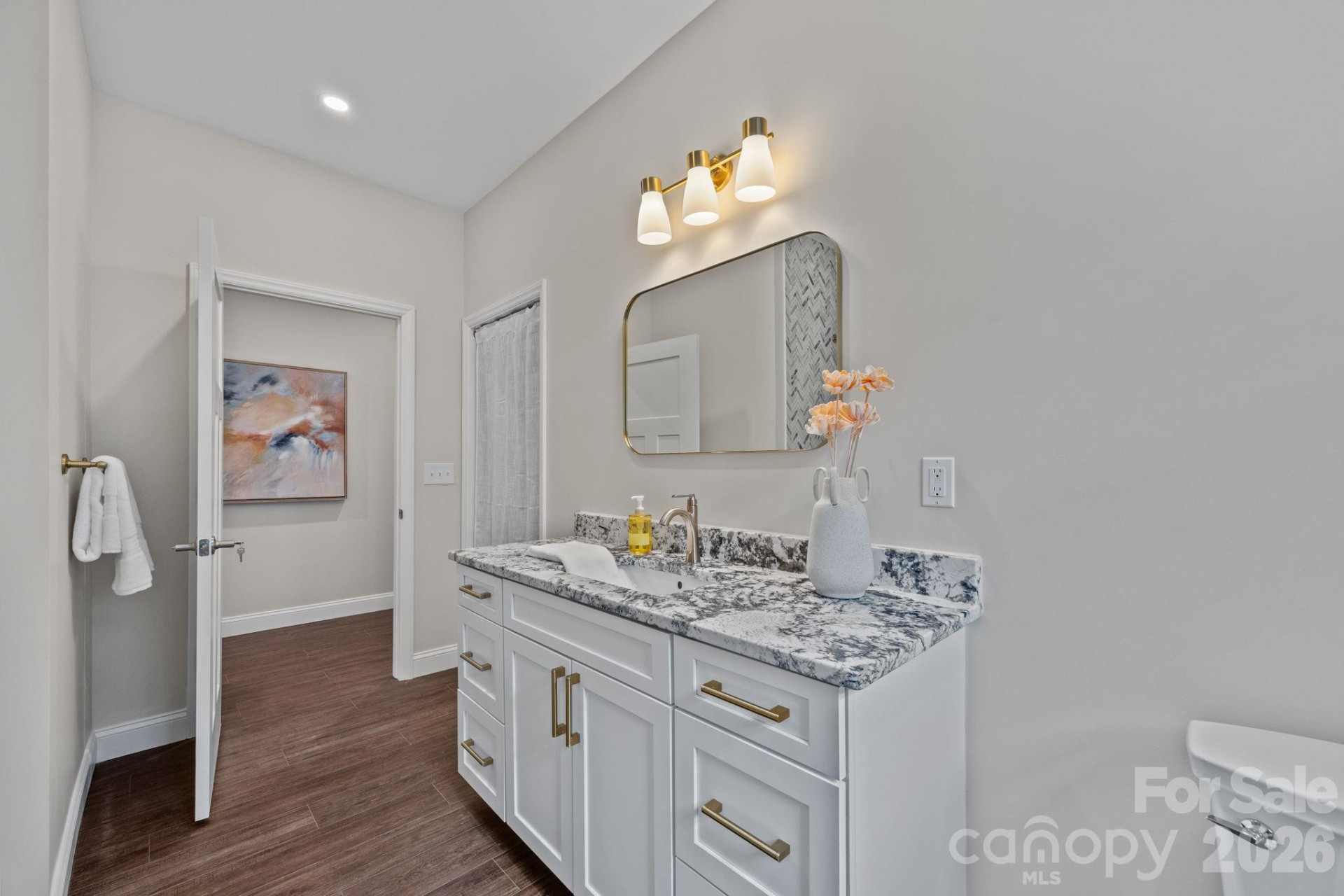 102 Clingman Avenue - Photo 17