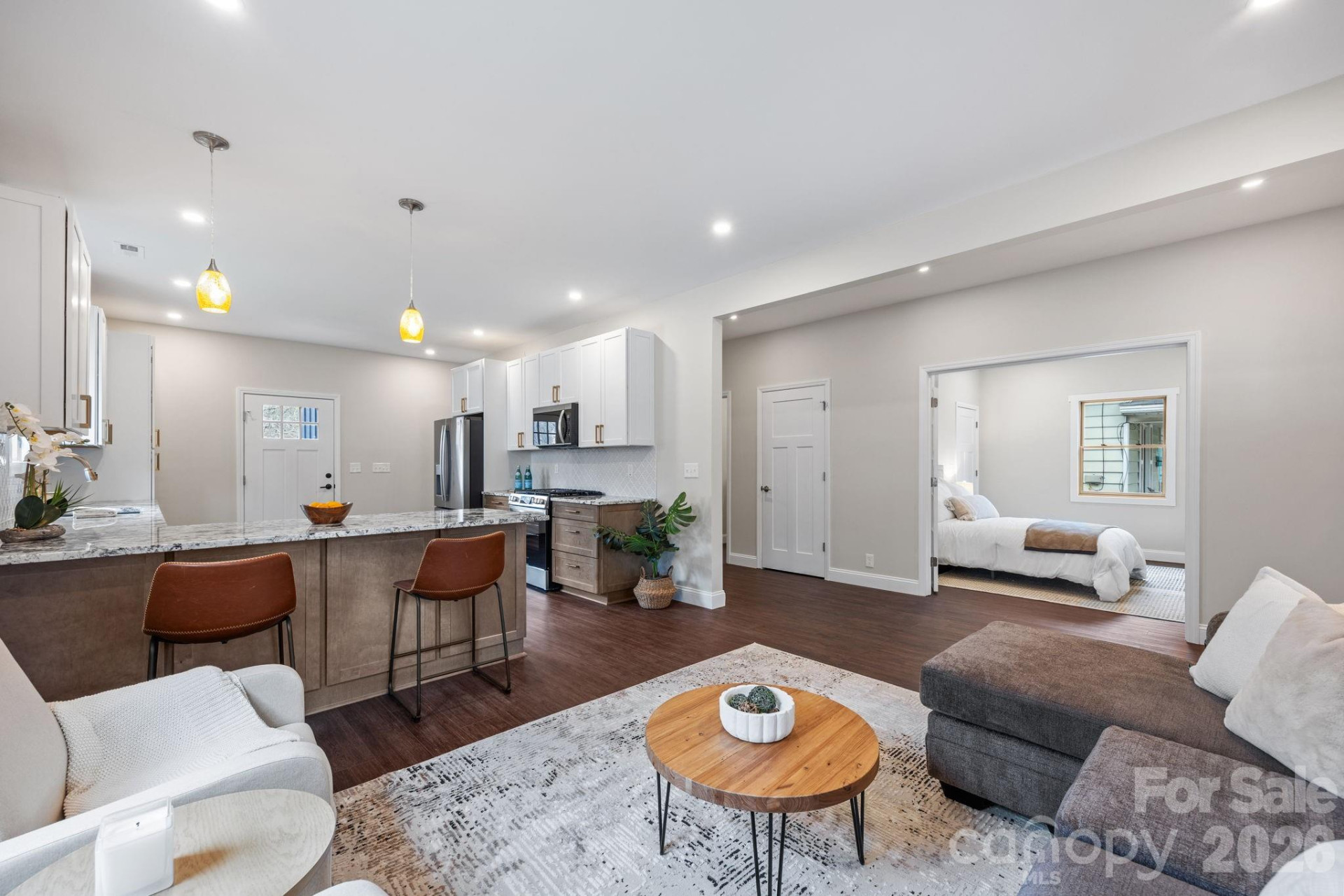 102 Clingman Avenue - Photo 7