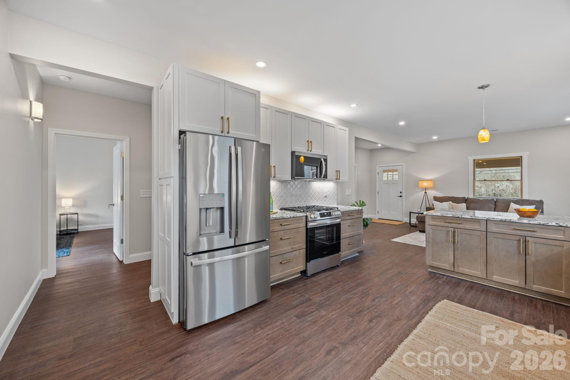 102 Clingman Avenue - Photo 10