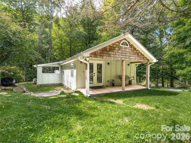 347 Blackberry Inn Road, Weaverville, NC, 28787