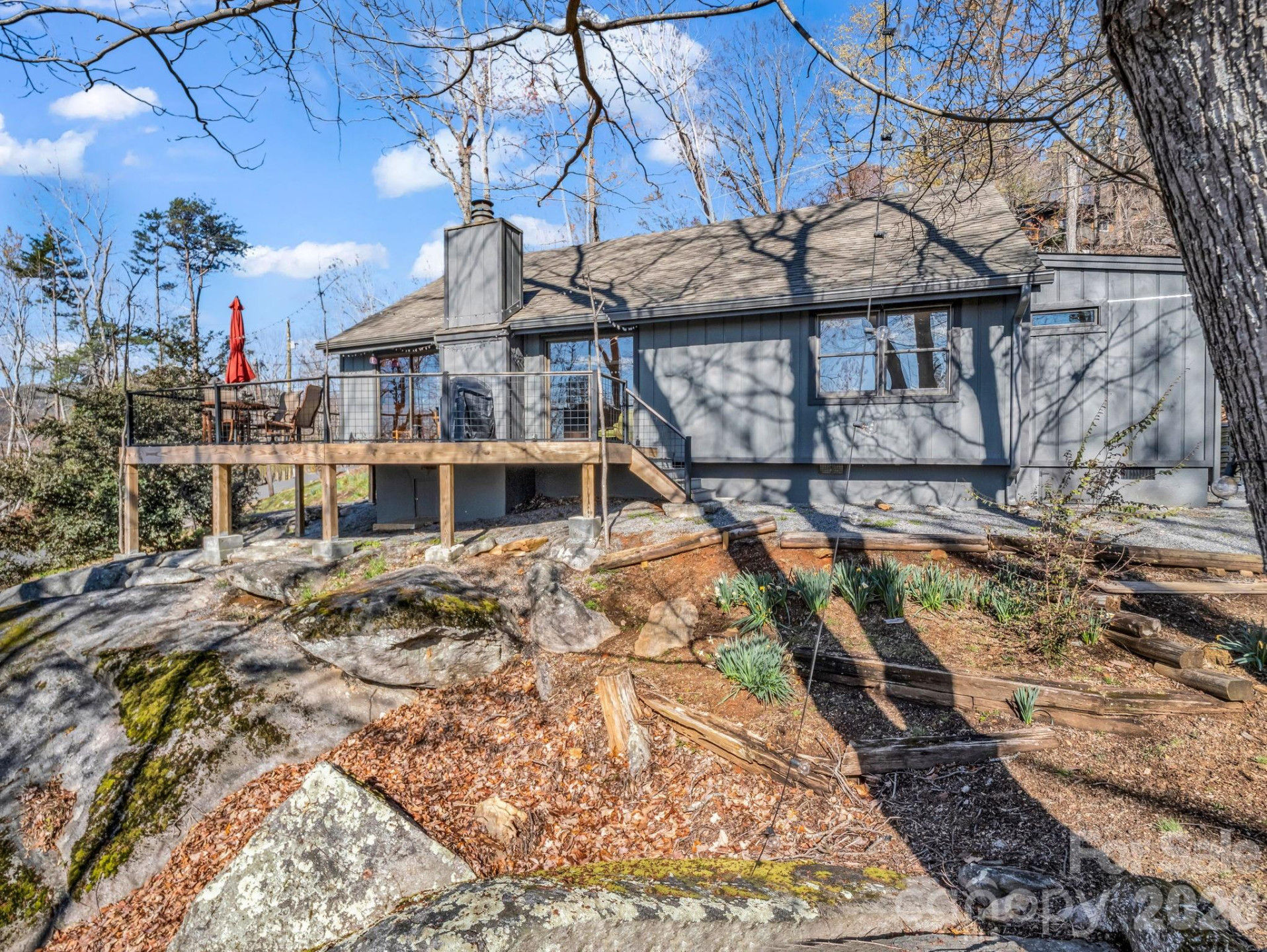 456 Youngs Mountain Drive - Photo 2