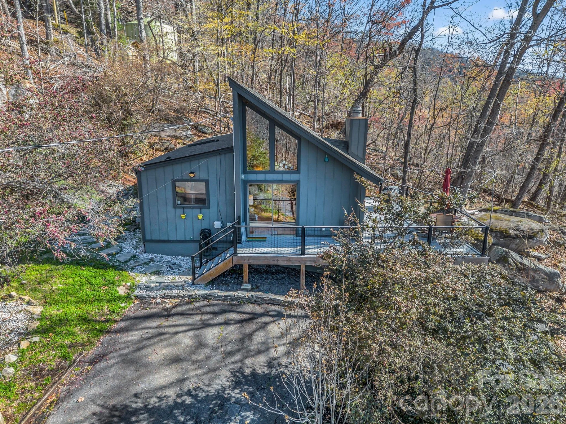 456 Youngs Mountain Drive - Photo 4