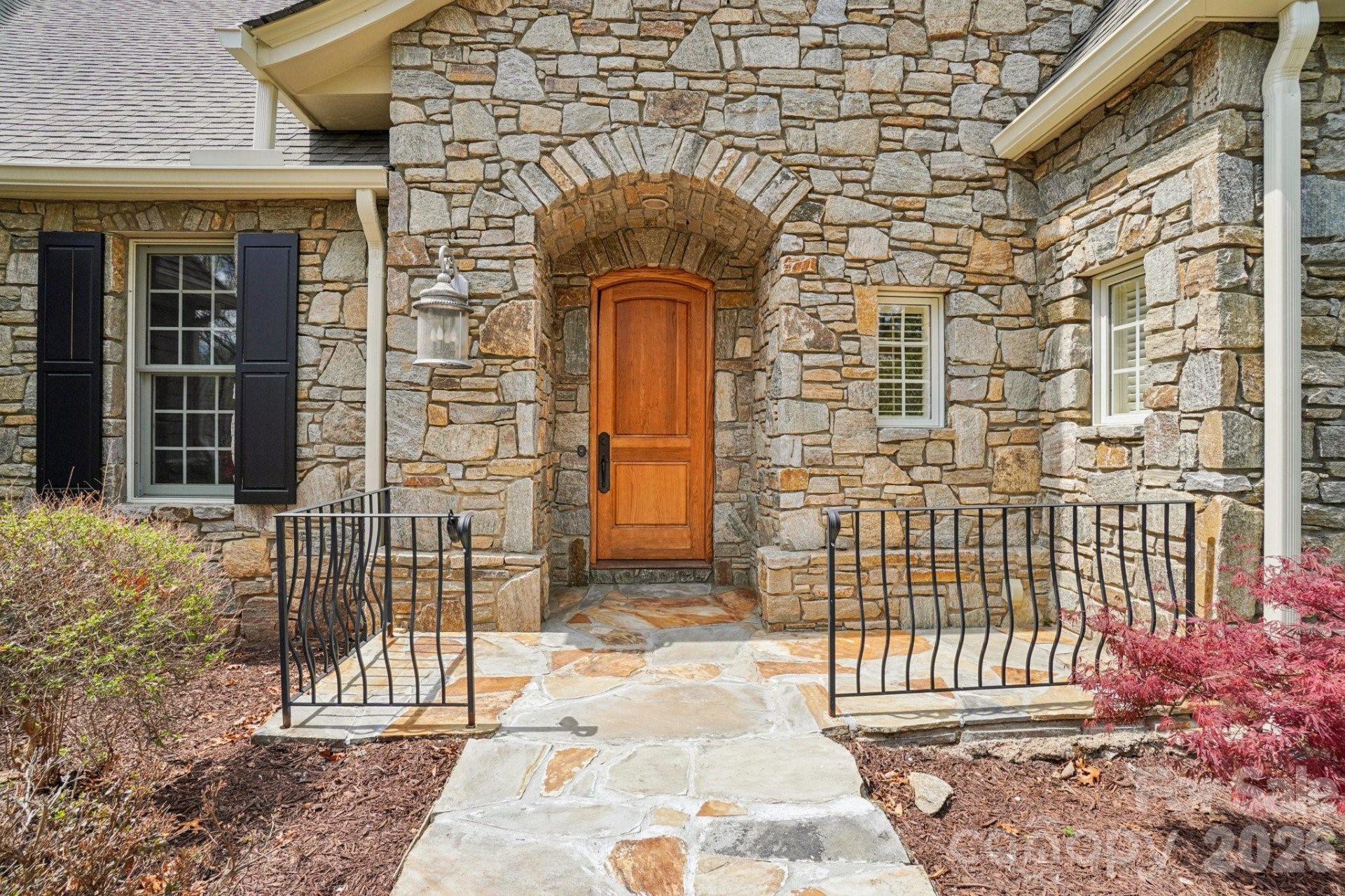 304 Pine Forest Trace - Photo 4