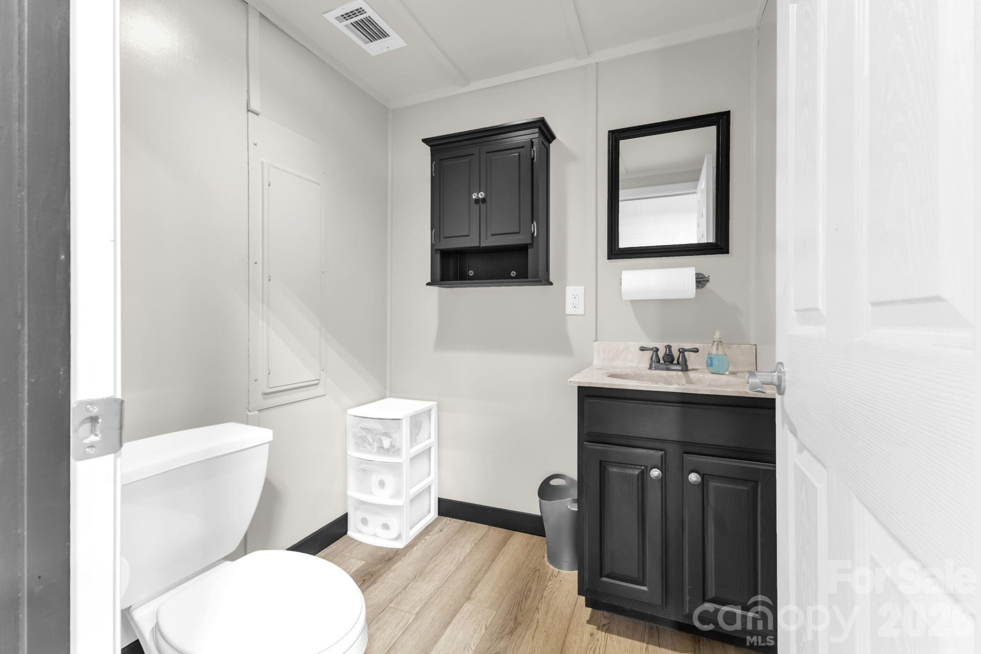 17 Red Leaf Road - Photo 13