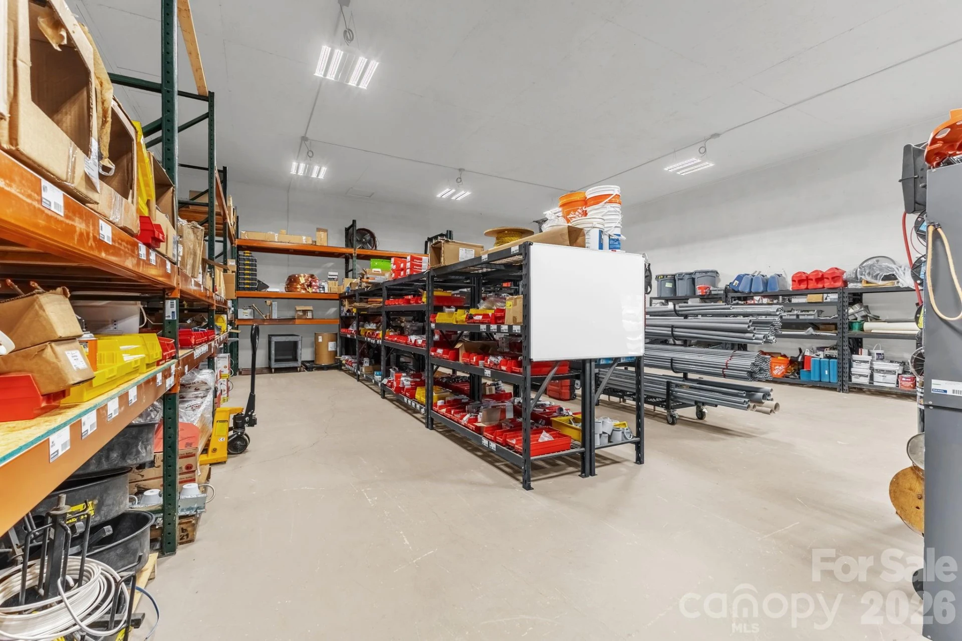17 Red Leaf Road - Photo 8