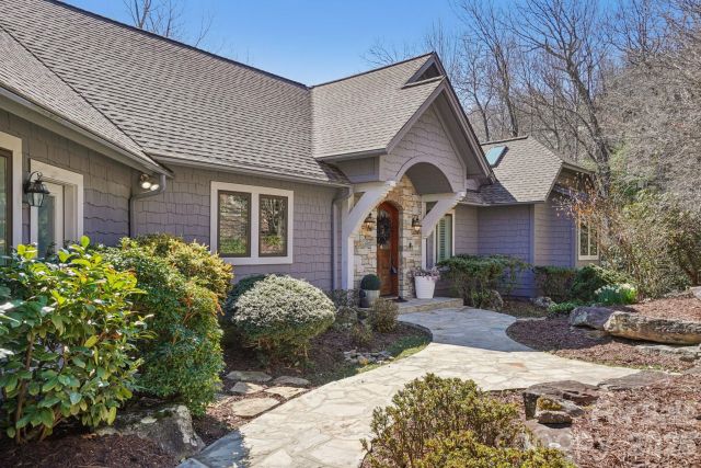 133 Falls Summit Road, Hendersonville, NC, 28739