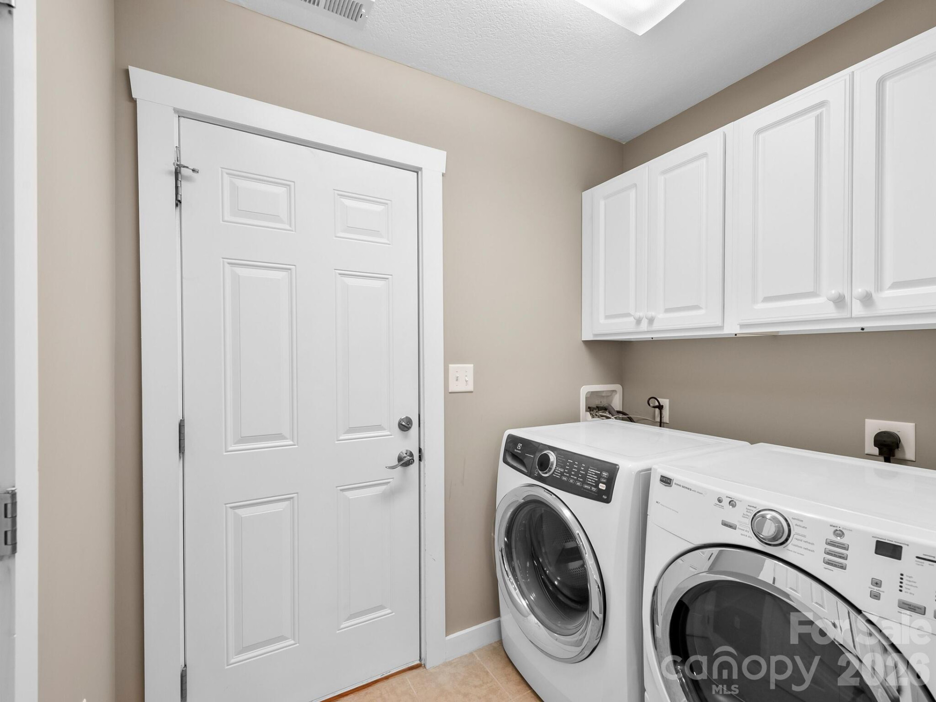 29 Kaylor Drive - Photo 16