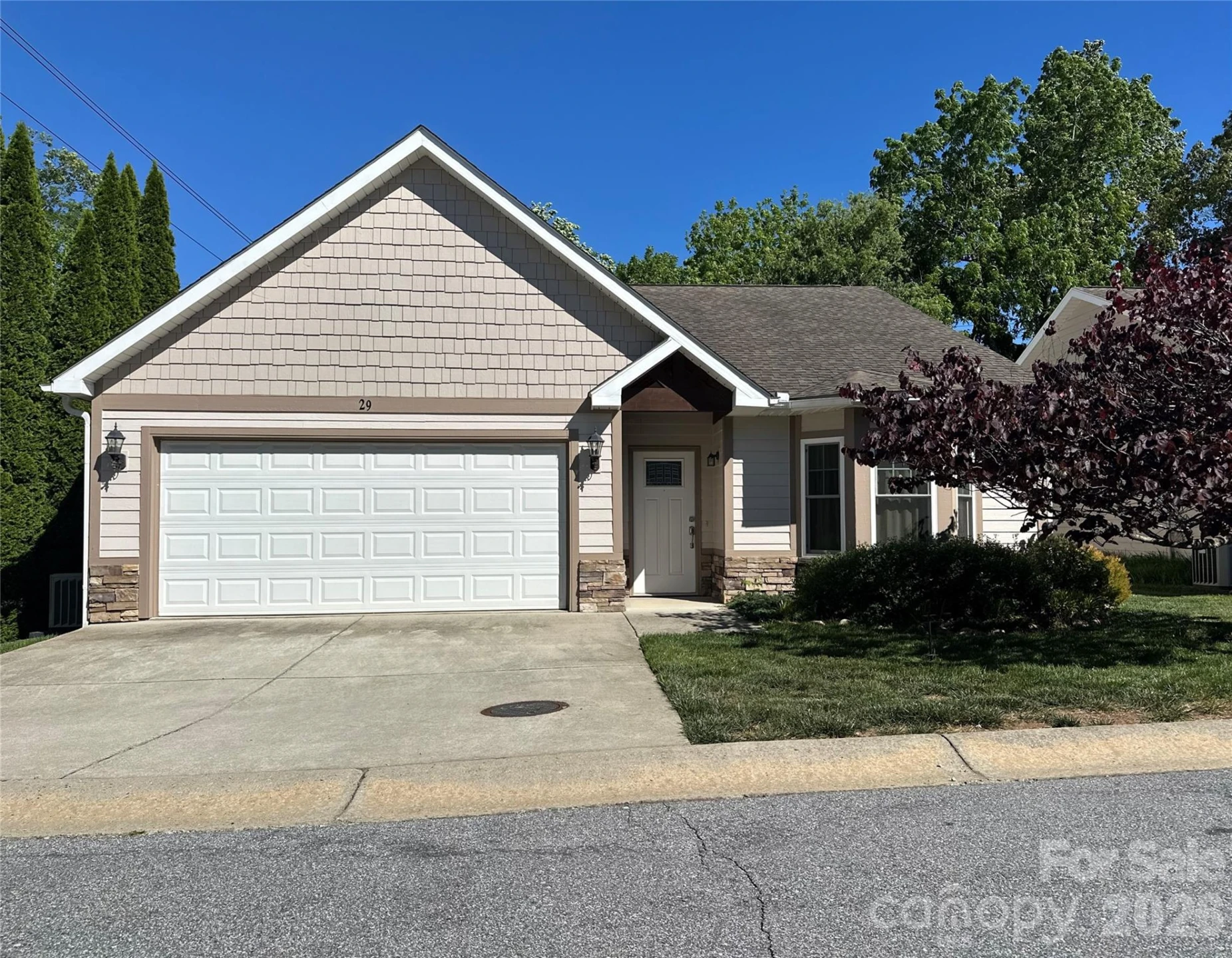 29 Kaylor Drive - Photo 3