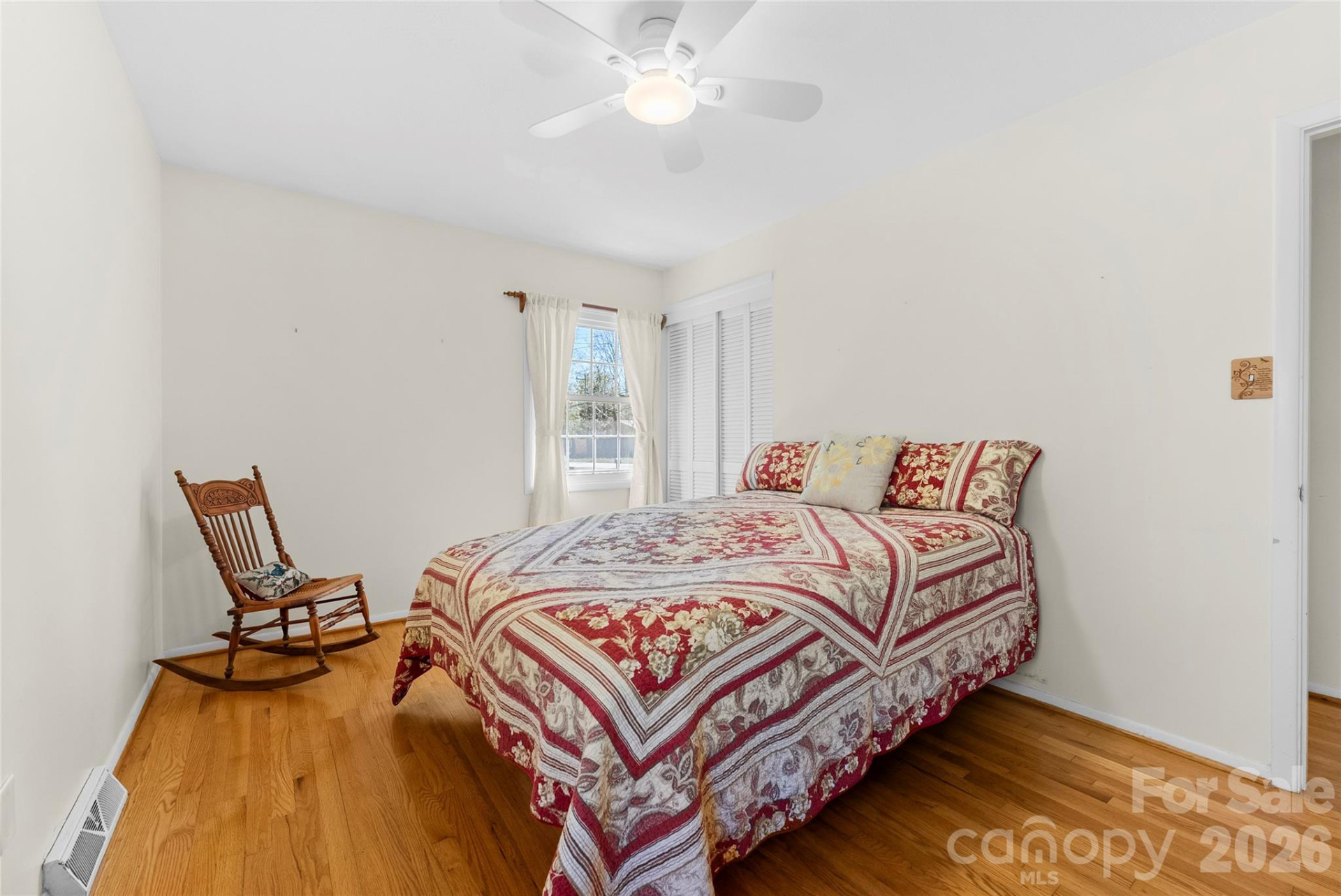 879 New Haw Creek Road - Photo 15