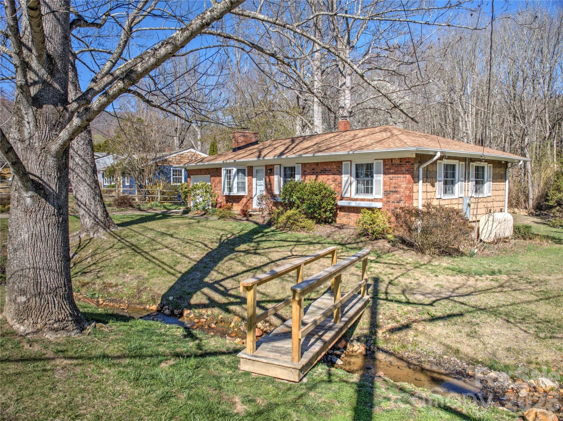 879 New Haw Creek Road - Photo 3