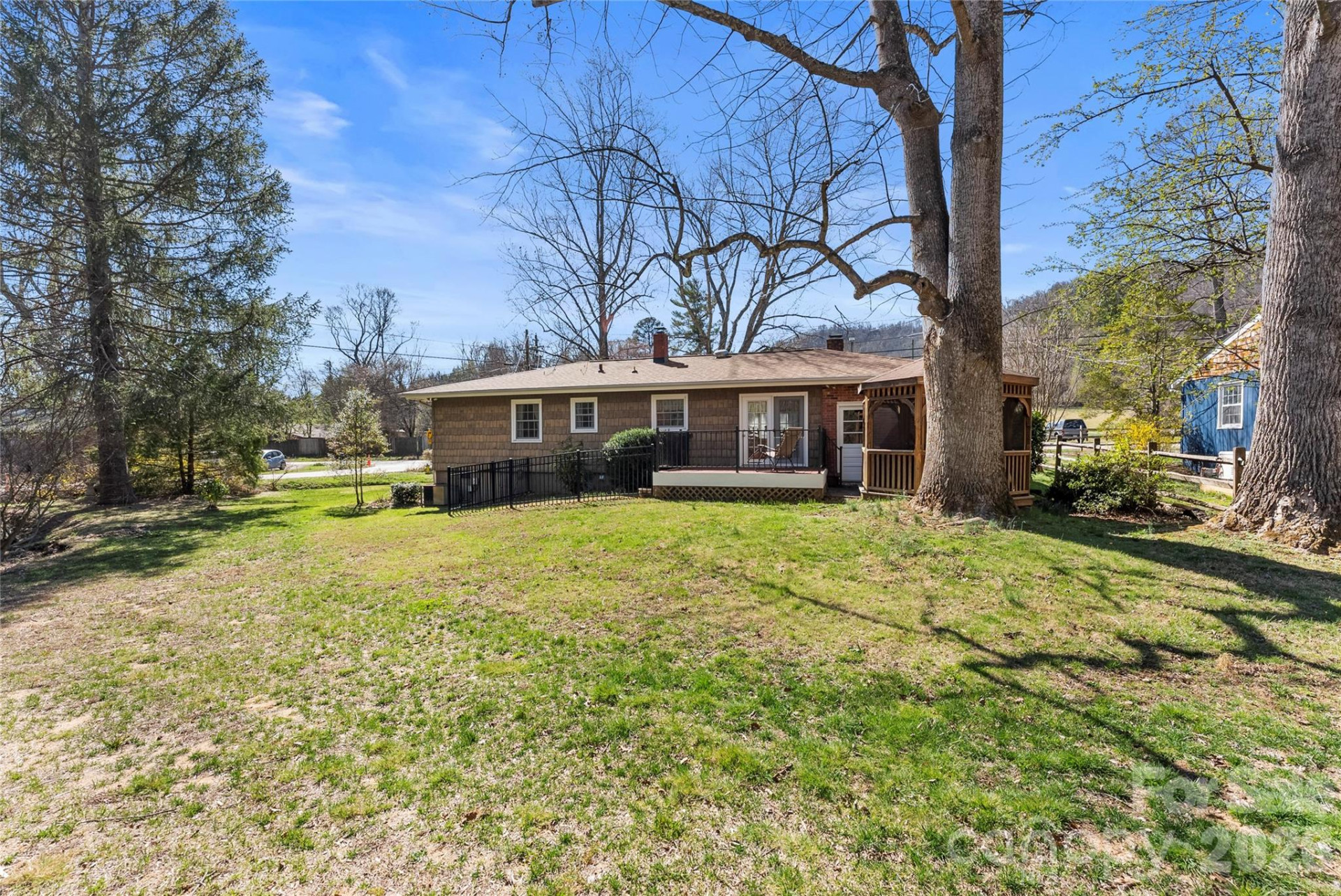 879 New Haw Creek Road - Photo 30