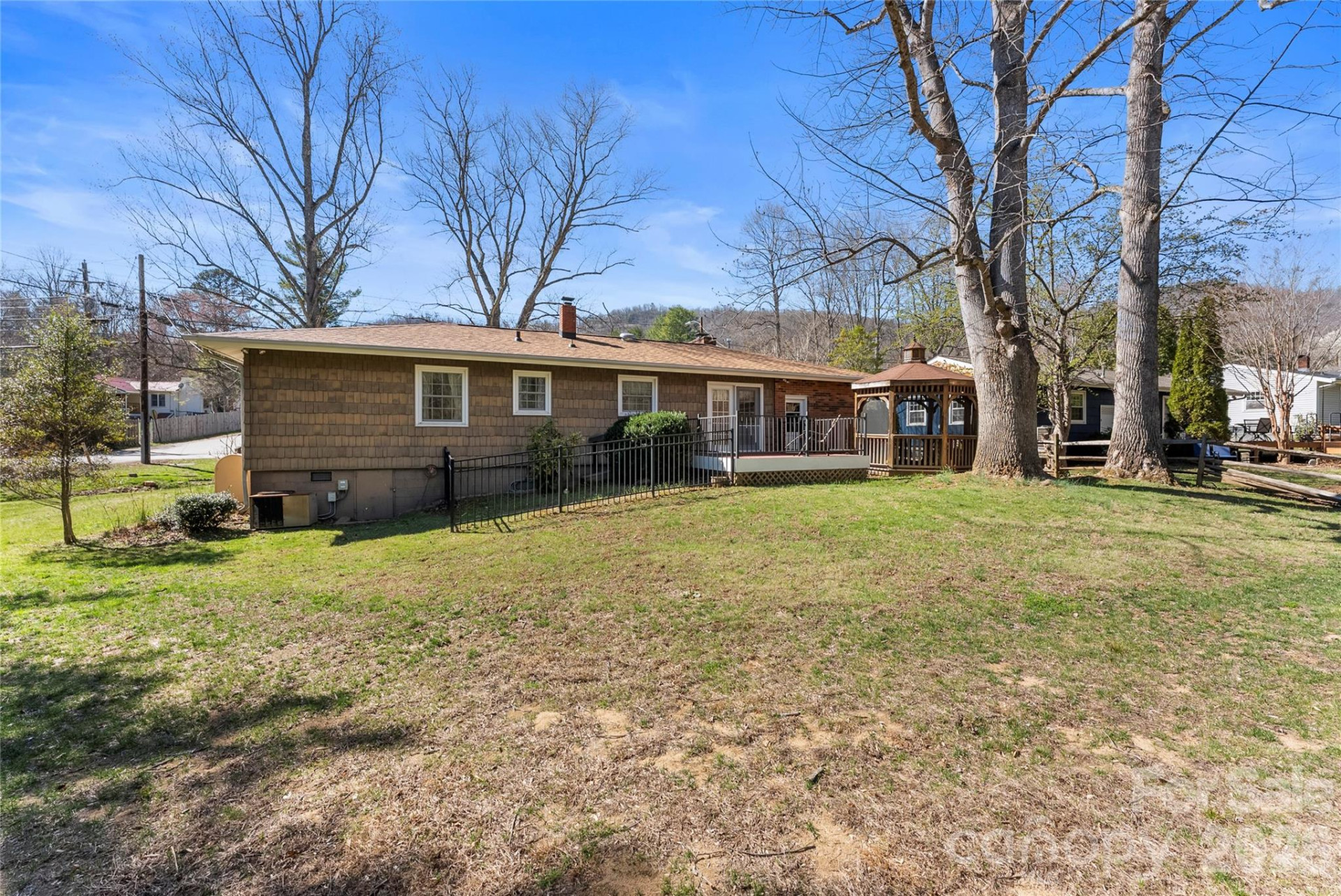 879 New Haw Creek Road - Photo 6
