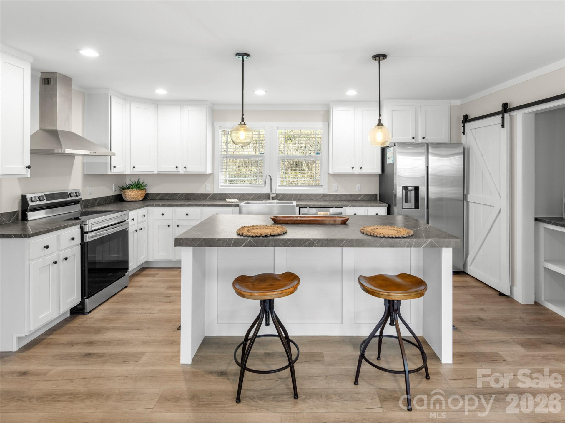 512 Hutch Mountain Road