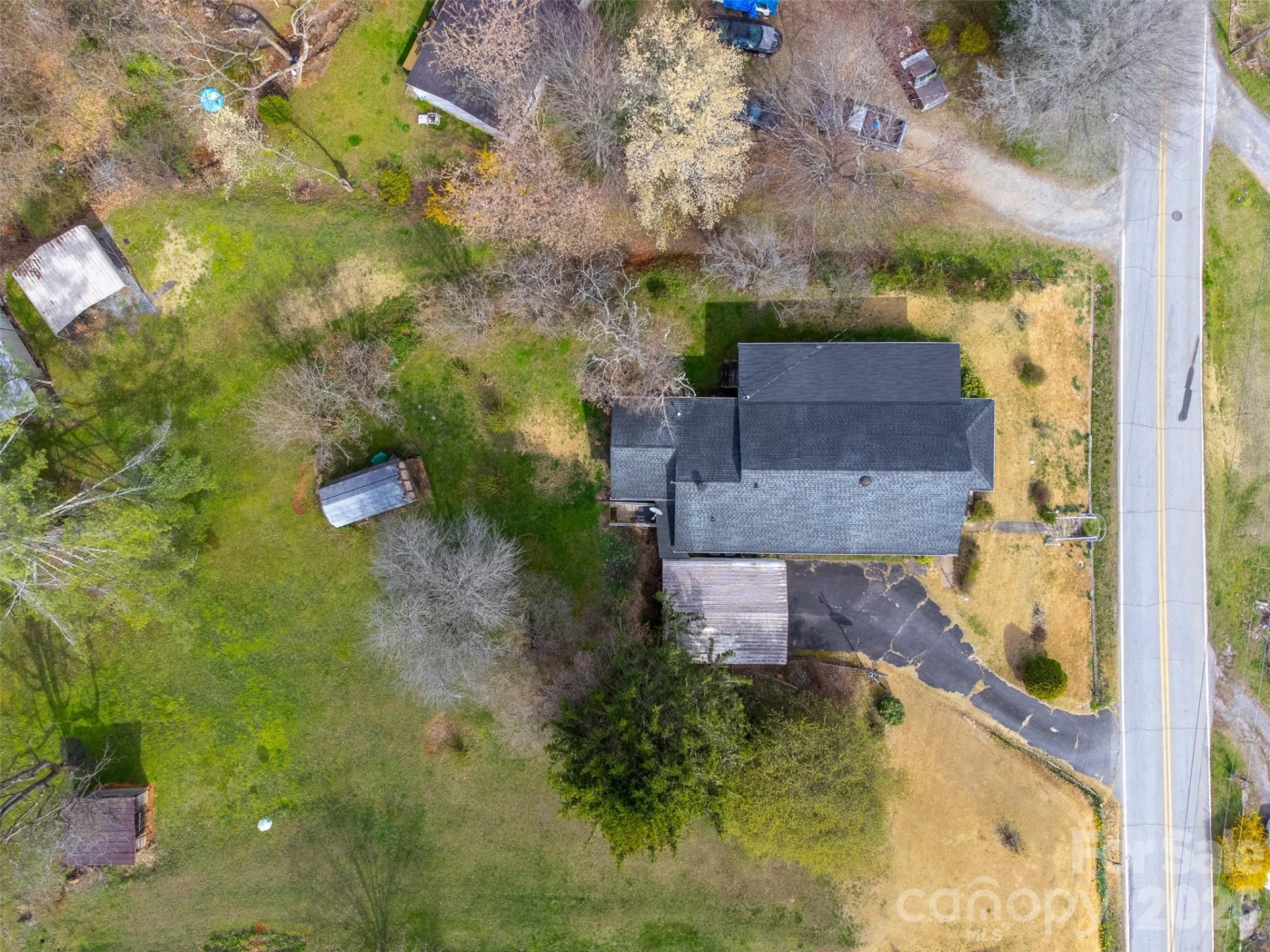 318 Sunrise Park - Photo 32