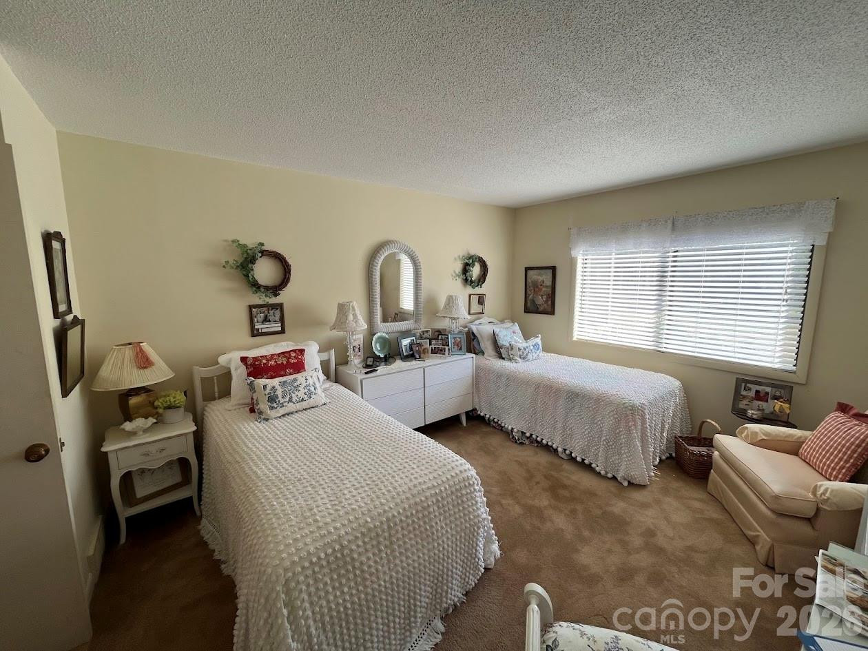 141 Glen Cannon Point #Unit 2 - Photo 11