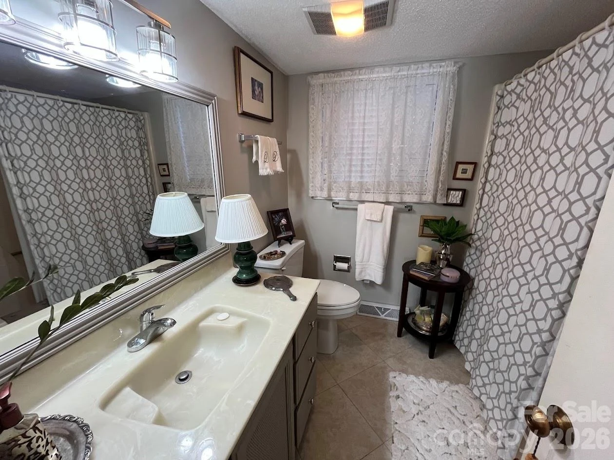 141 Glen Cannon Point #Unit 2 - Photo 12