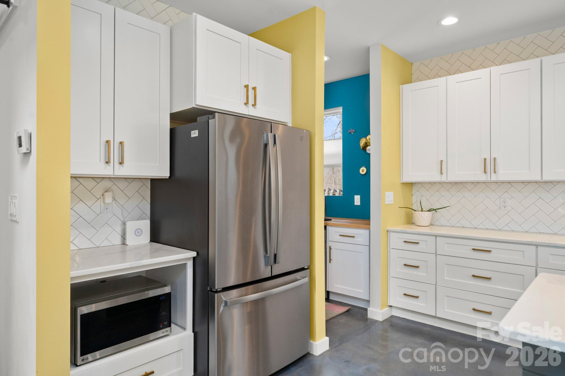 21 Boyd Avenue - Photo 13