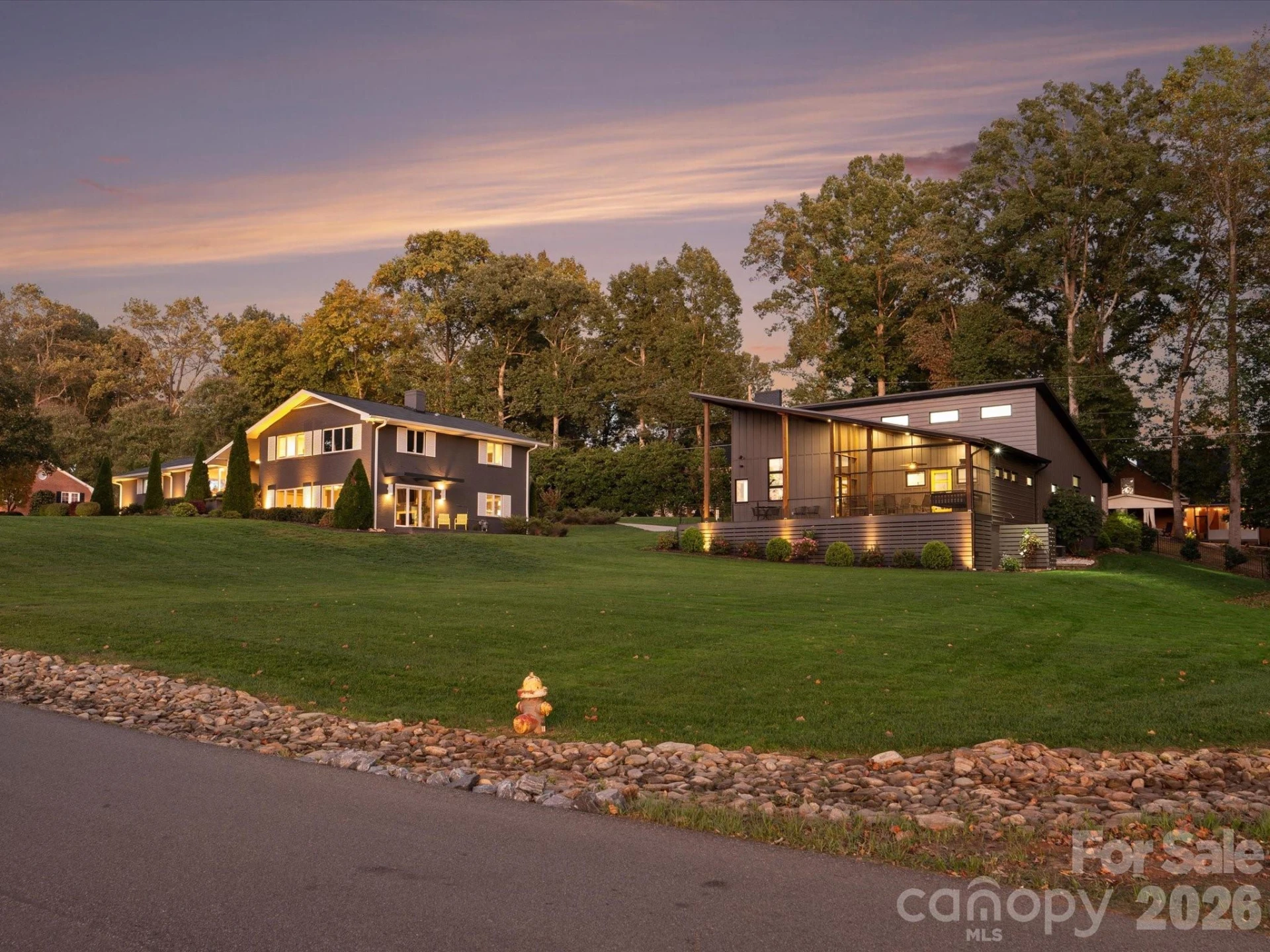 438 Country Club Acres Drive