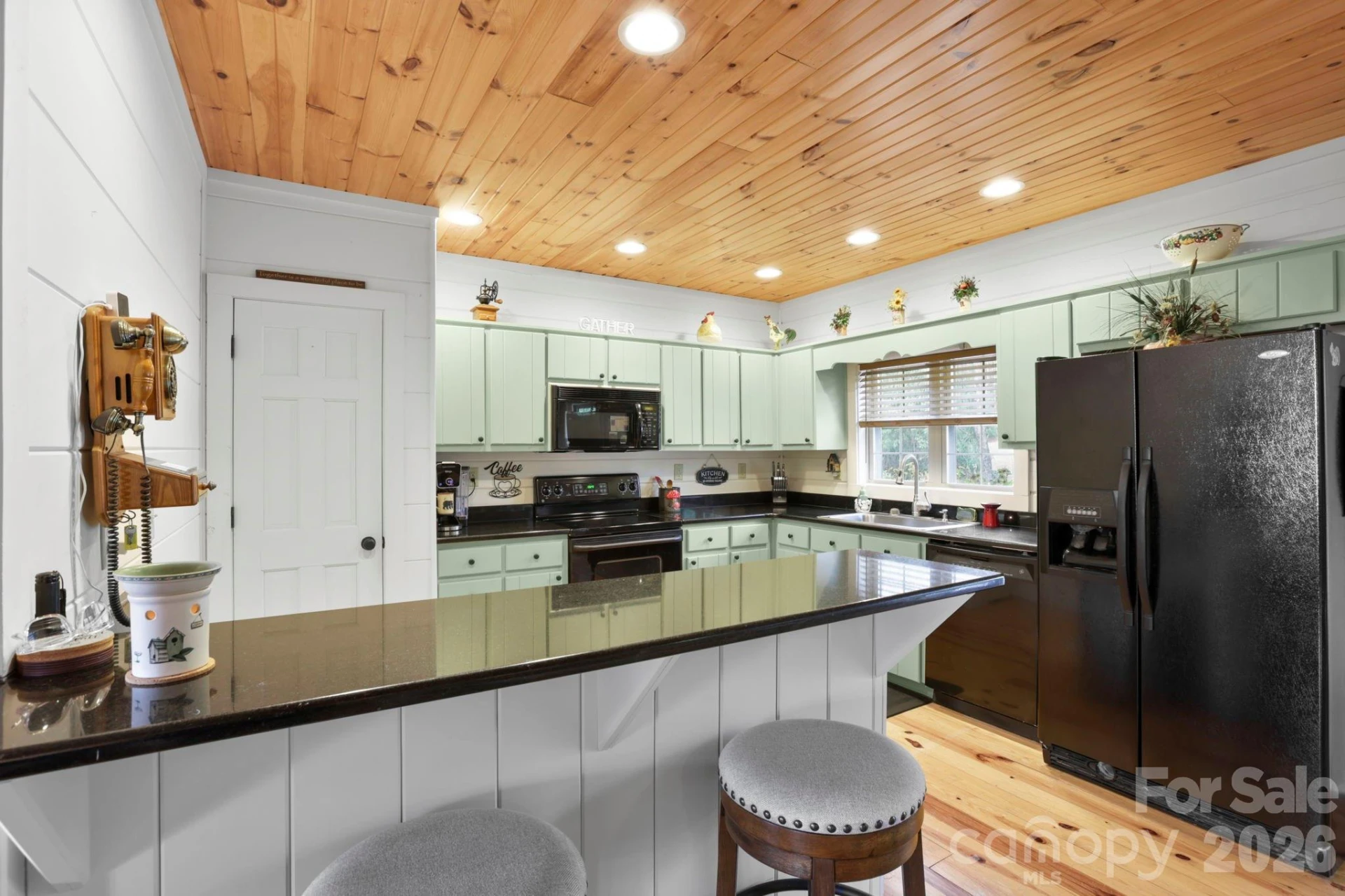 78 Longview Ridge Road - Photo 4