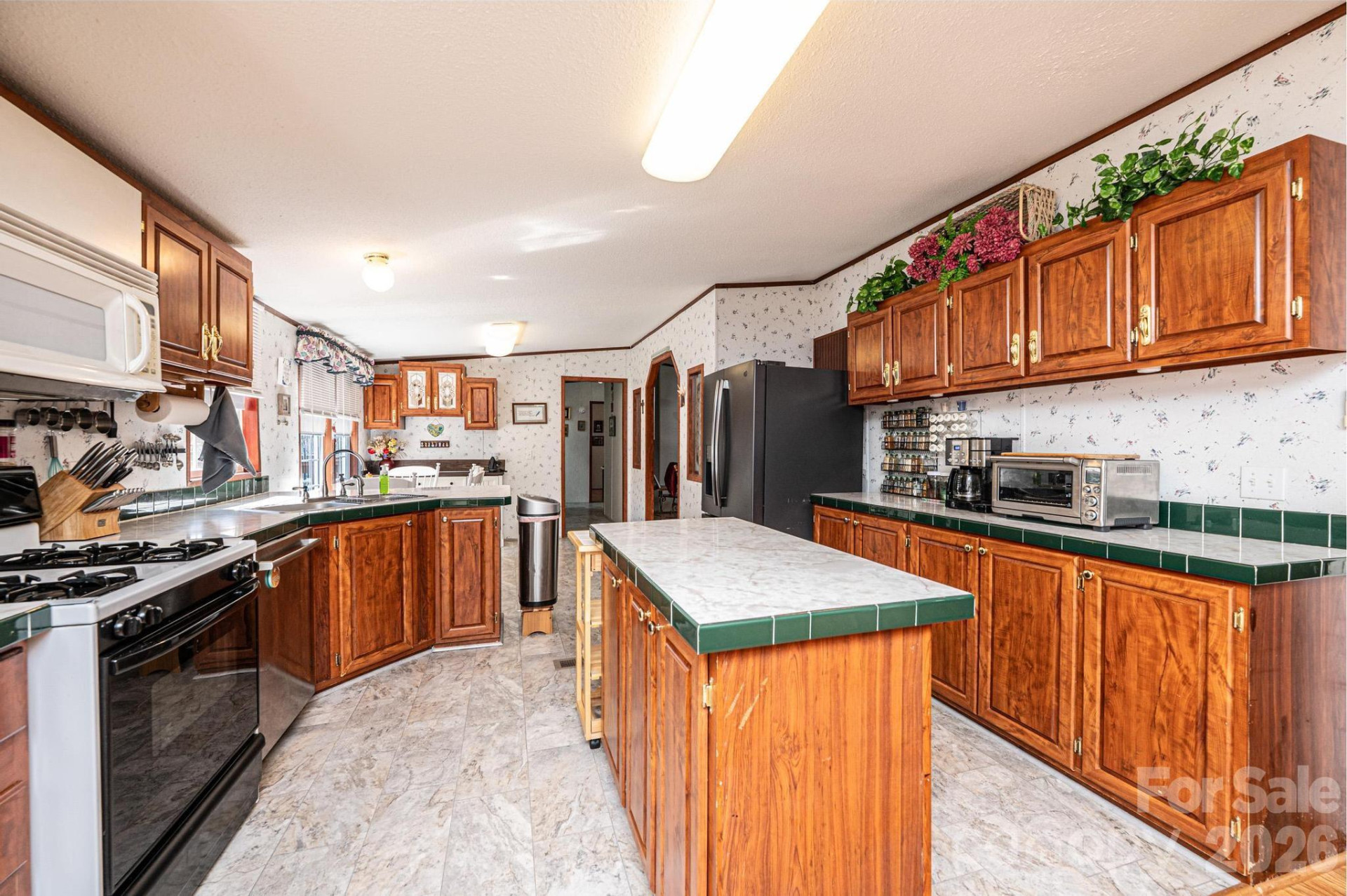 8547 Ledford Avenue - Photo 16