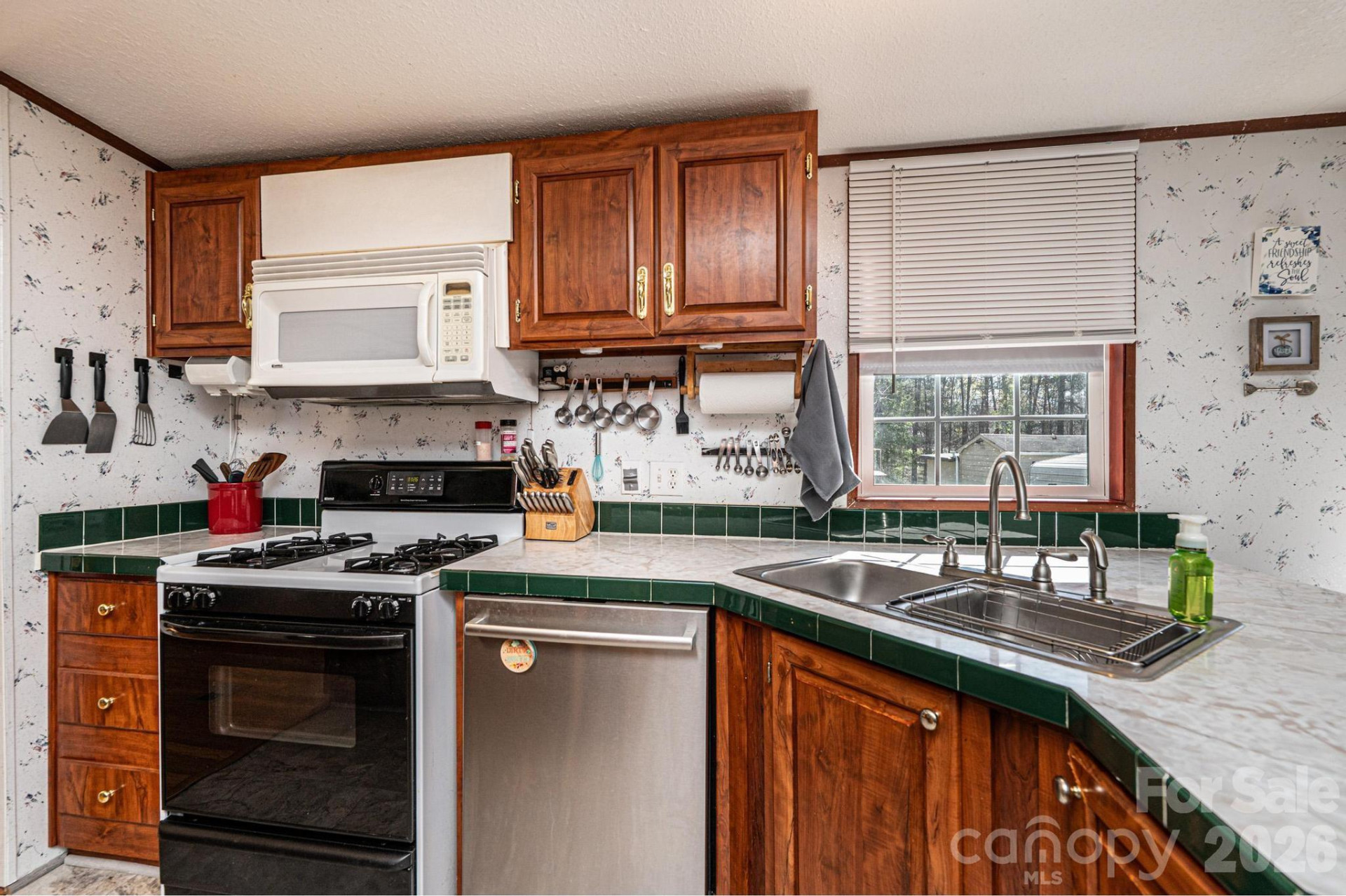 8547 Ledford Avenue - Photo 17