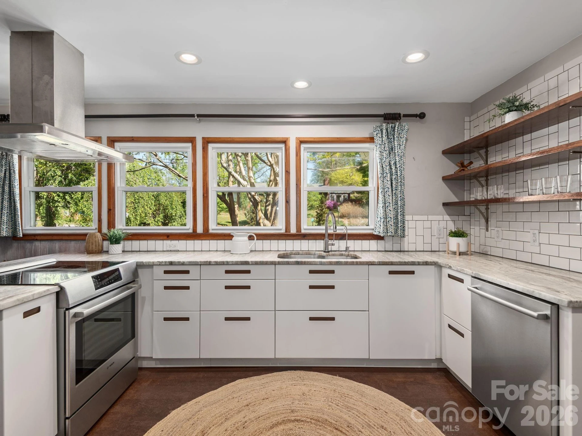 8 Fernlawn Road - Photo 9
