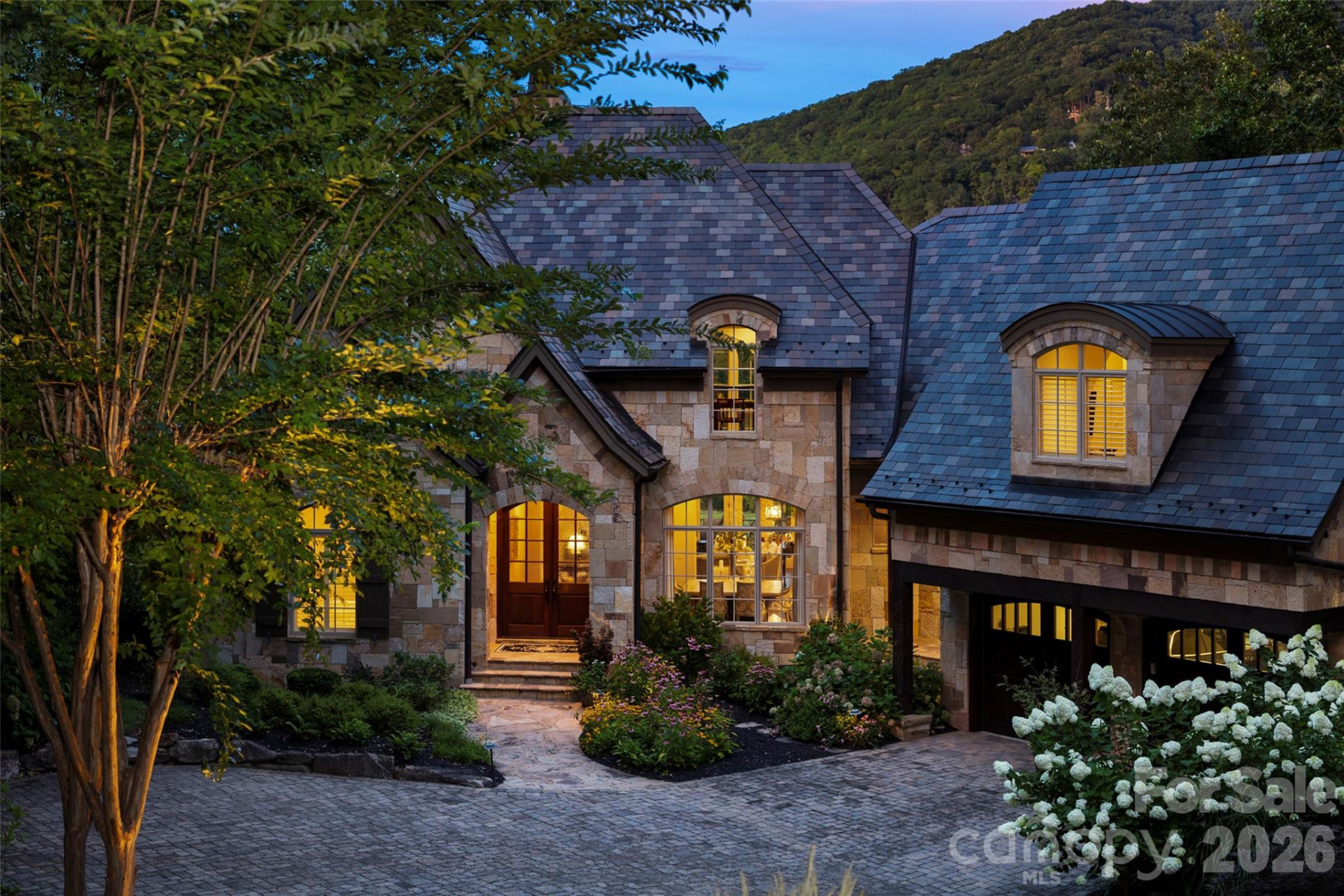 1829 Bella Vista Court - Photo 5