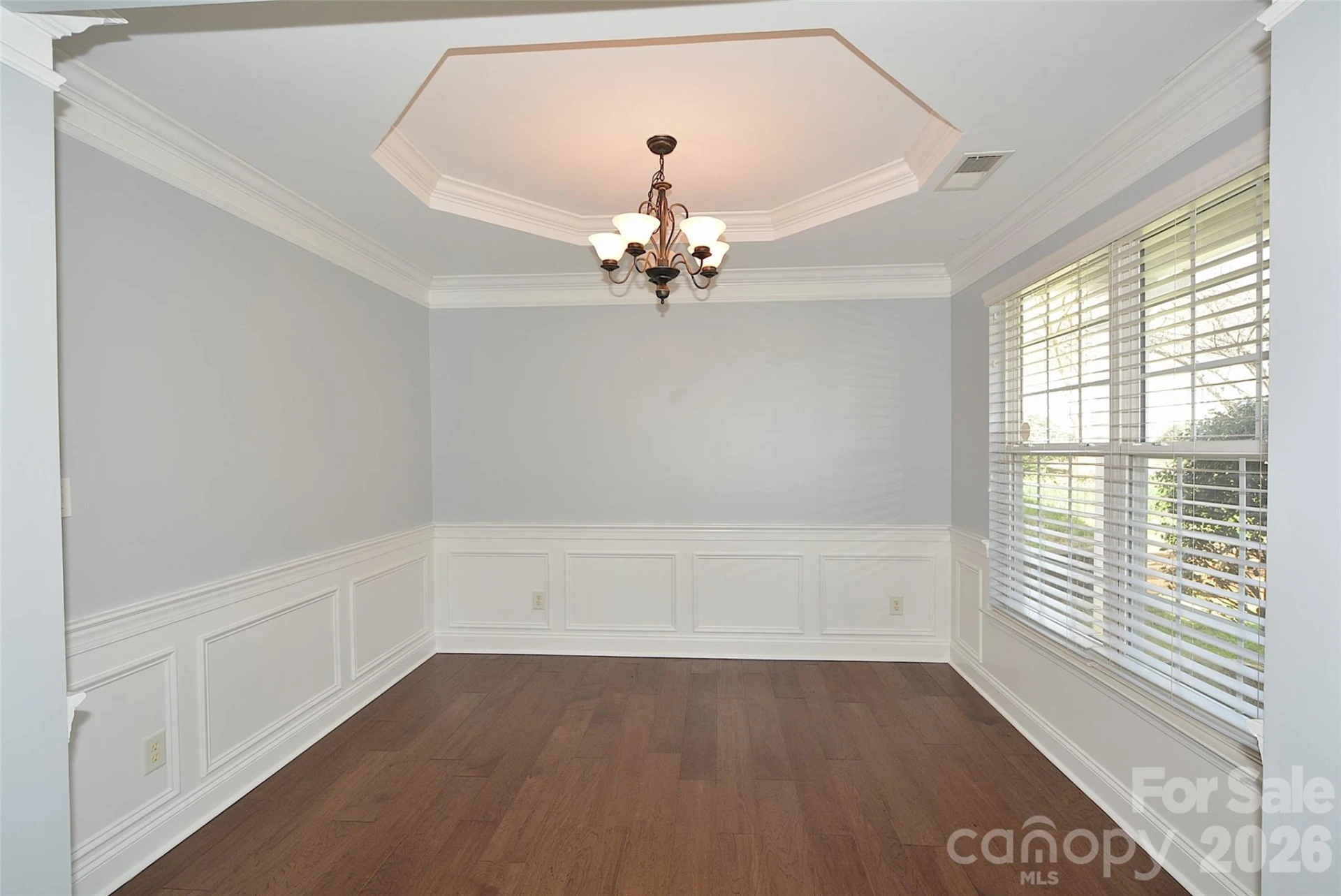 9815 Steed Court - Photo 4