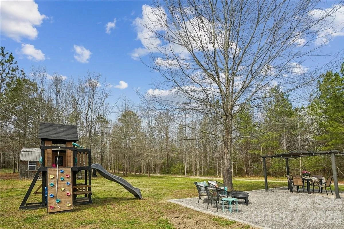 665 Edwards Road - Photo 27
