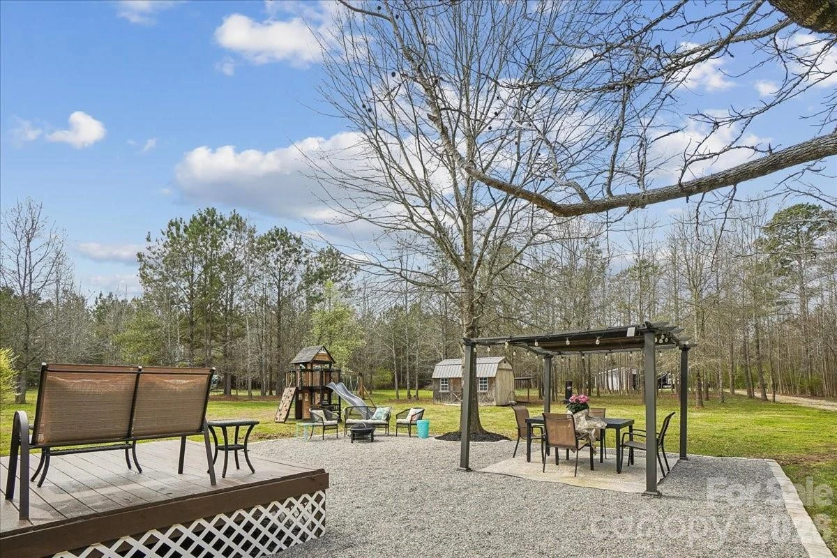 665 Edwards Road - Photo 28