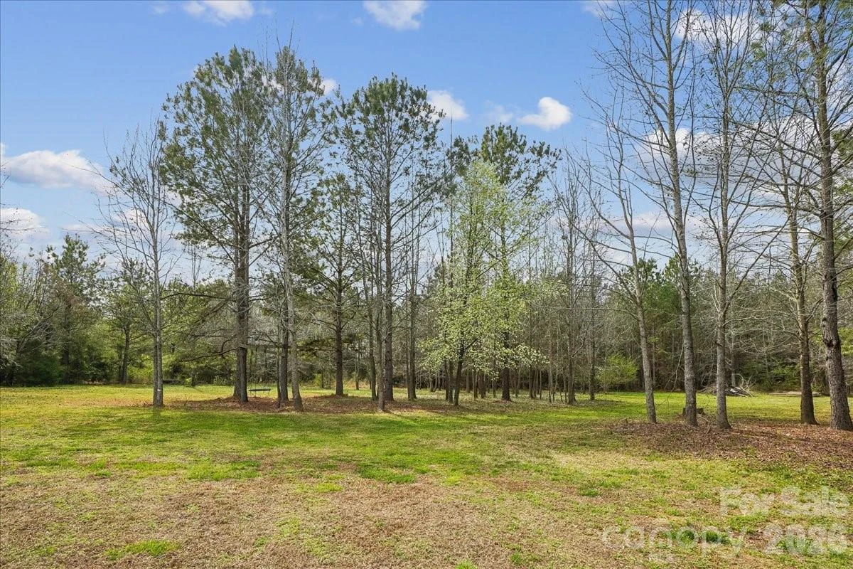 665 Edwards Road - Photo 39