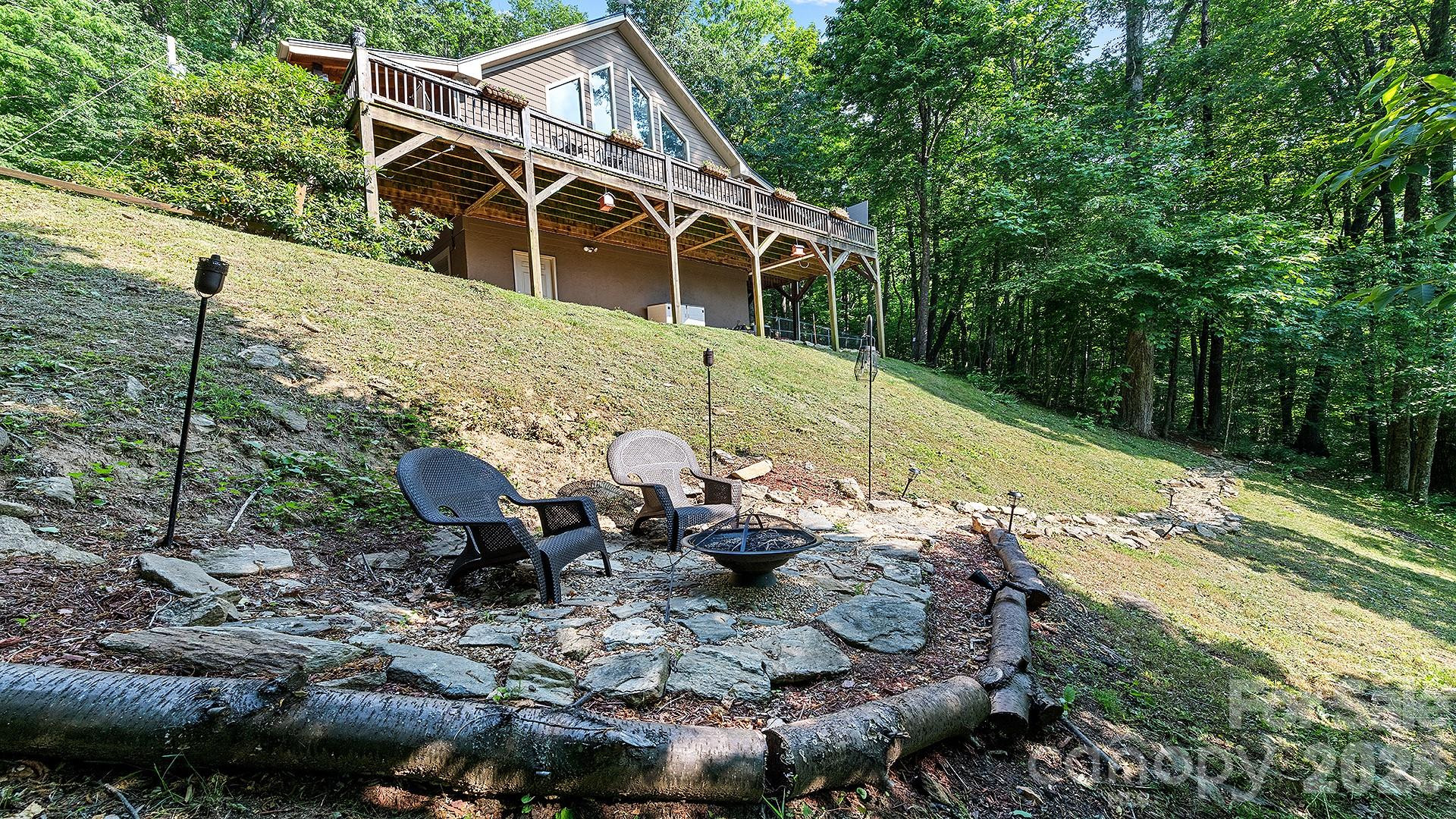 616 Appaloosa Trail - Photo 2
