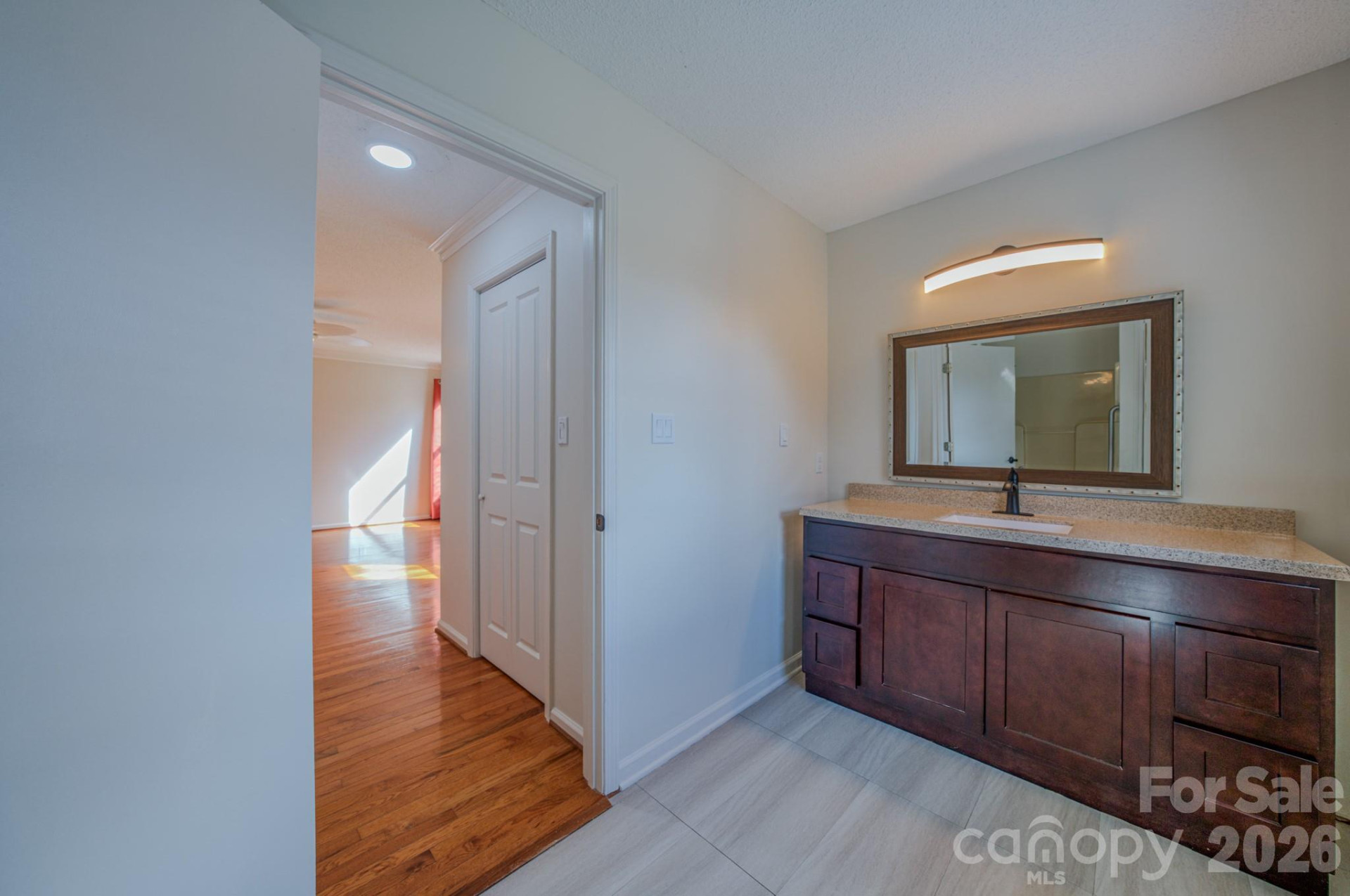 4 Hedgerose Court #D - Photo 14