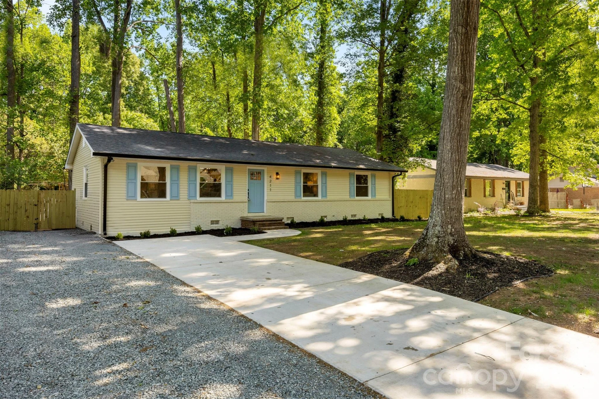 4211 Dunwoody Drive - Photo 3