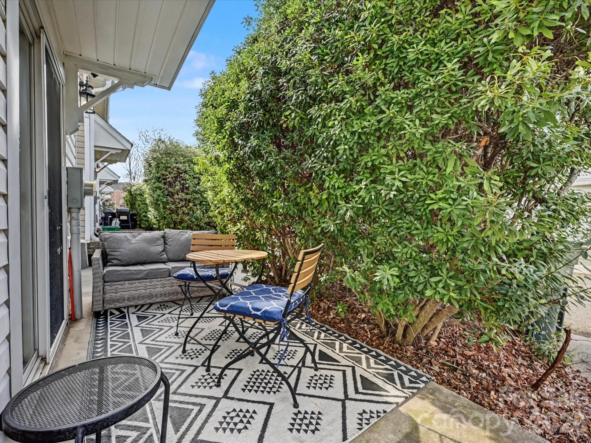 8421 Scotney Bluff Avenue - Photo 24