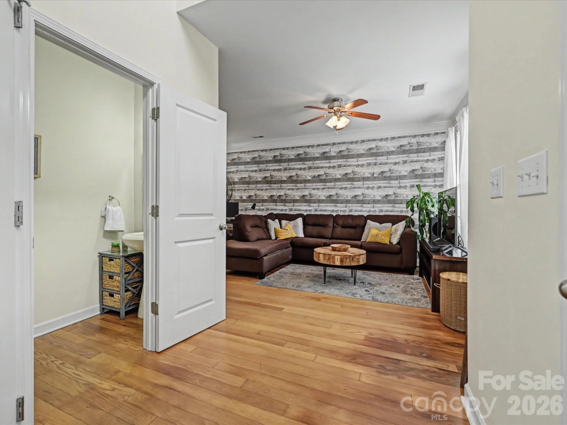 8421 Scotney Bluff Avenue - Photo 4