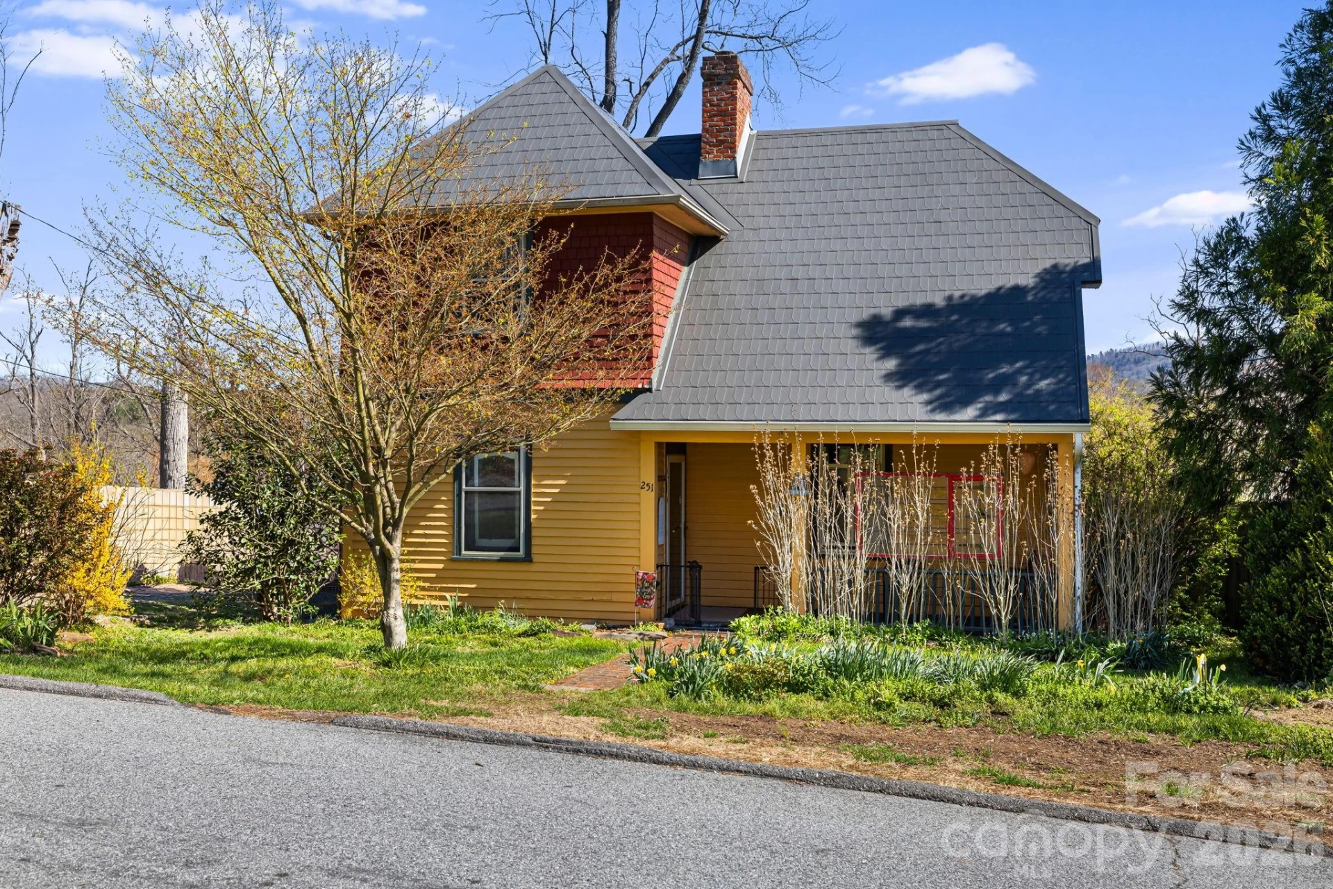 251 Flint Street - Photo 11