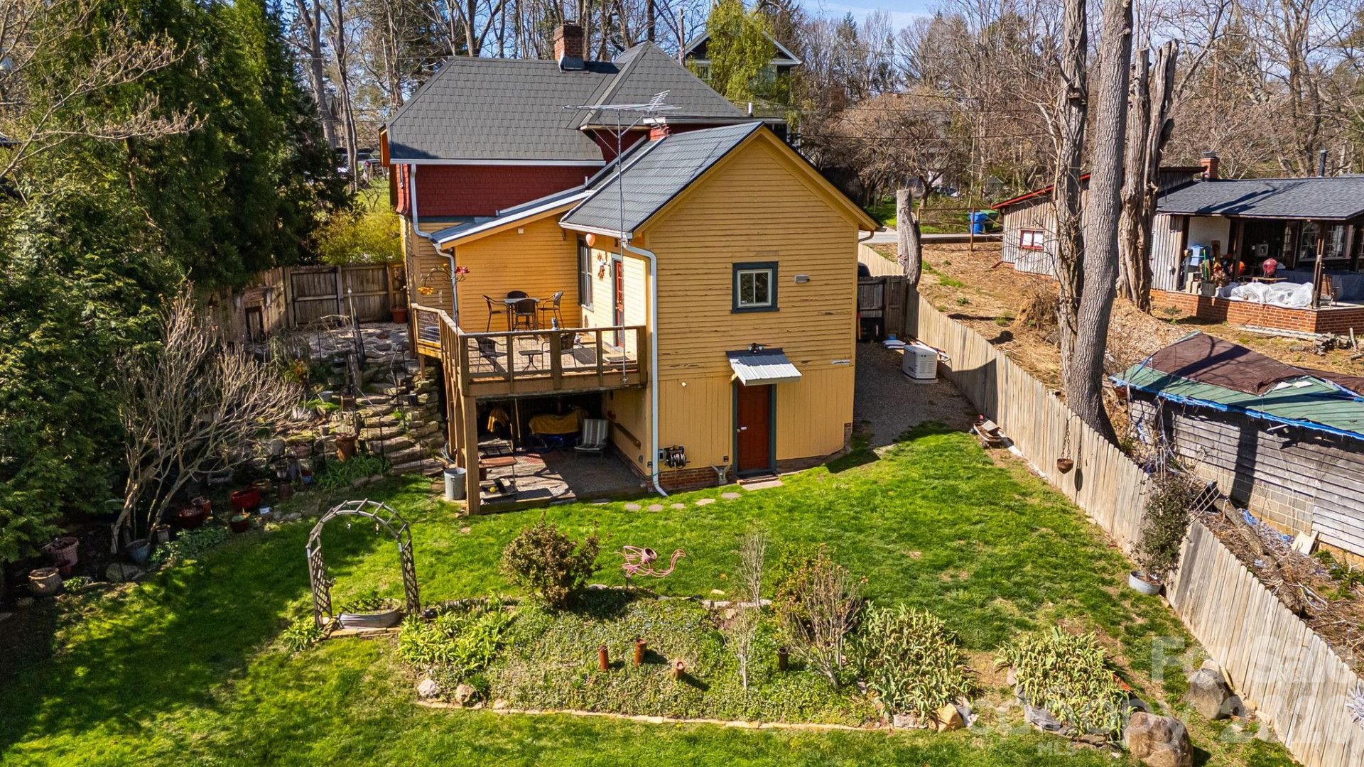 251 Flint Street - Photo 35