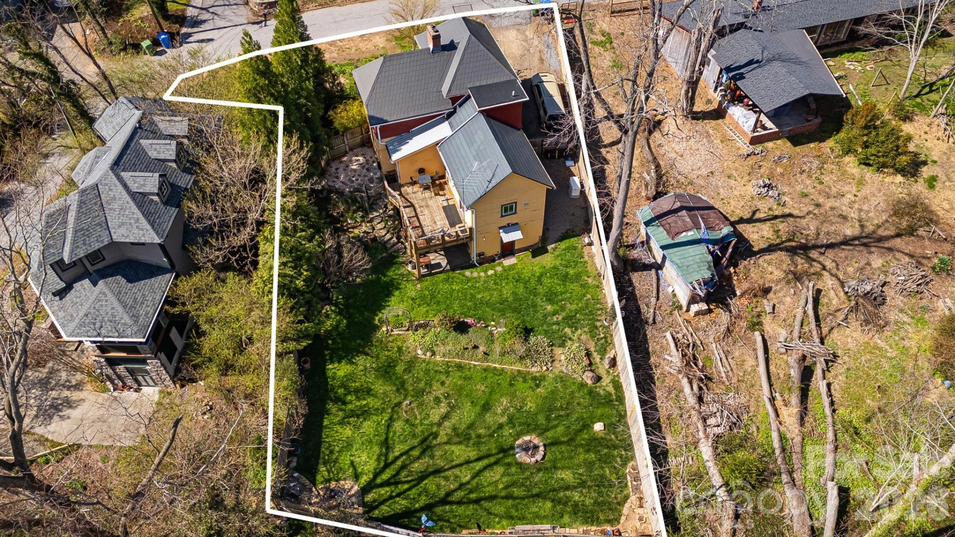 251 Flint Street - Photo 10
