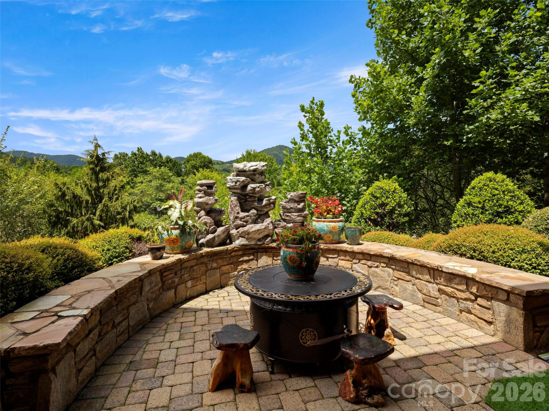 26 Village Oak Drive - Photo 16