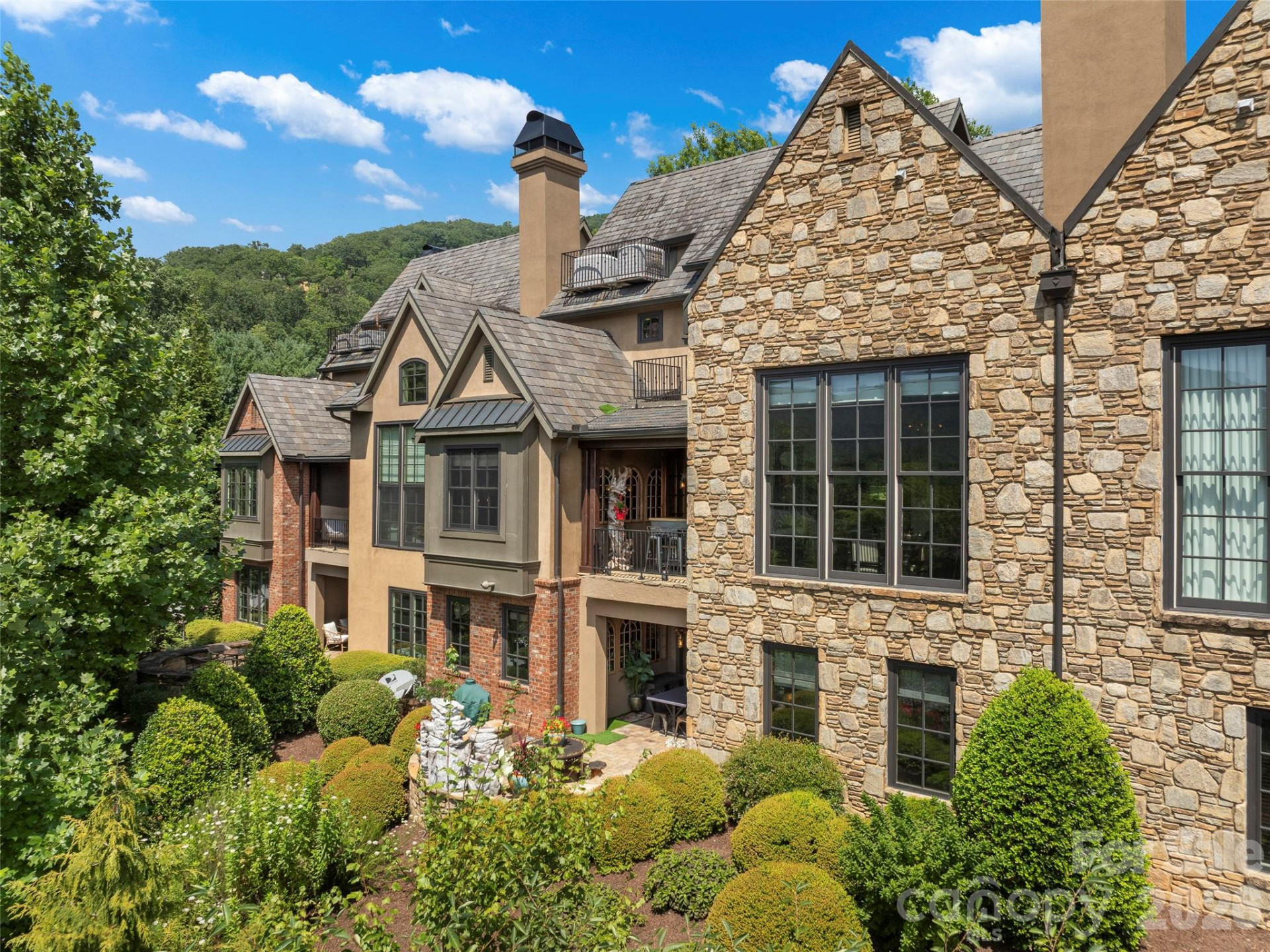 26 Village Oak Drive - Photo 35