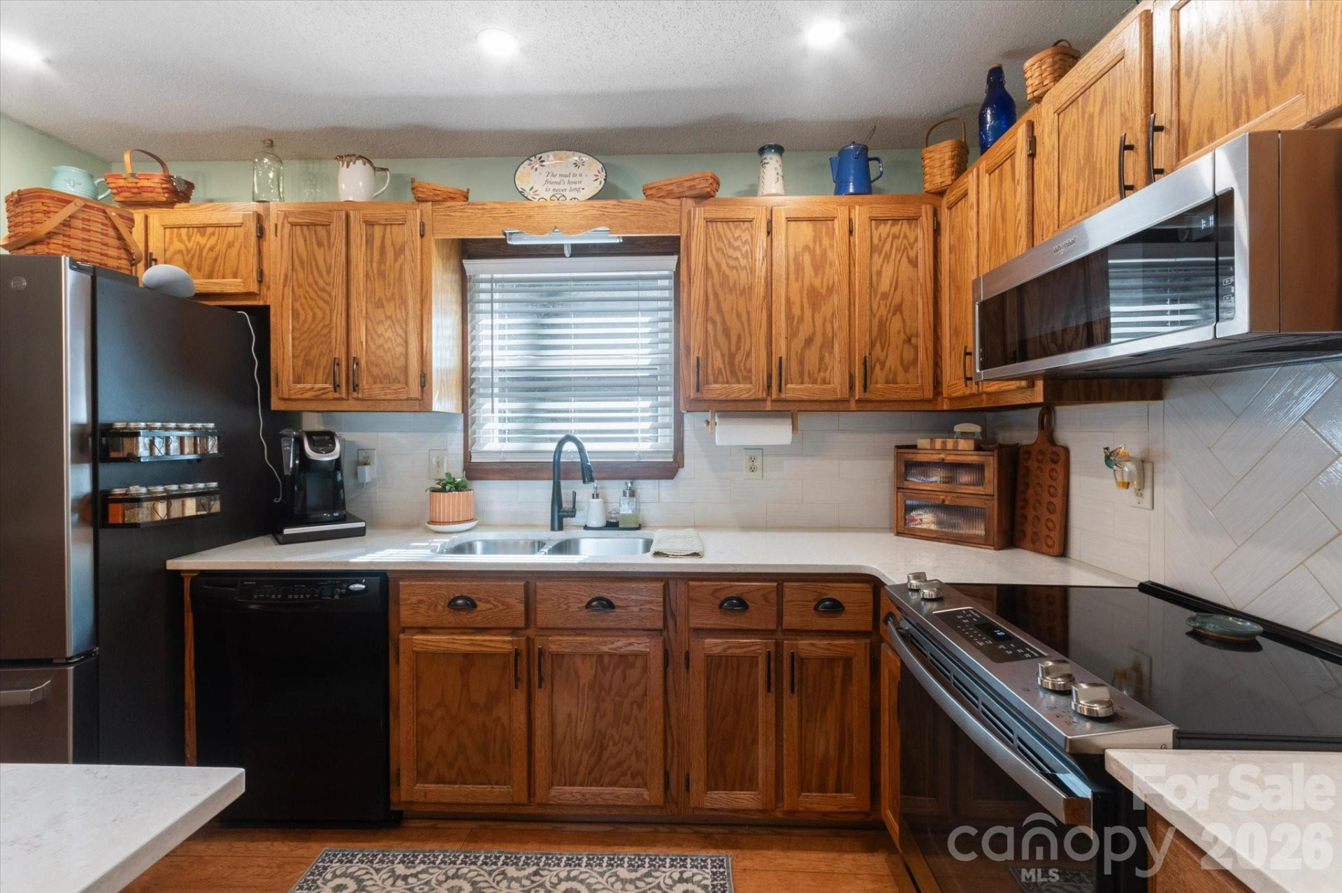 46 Hummingbird Drive - Photo 11