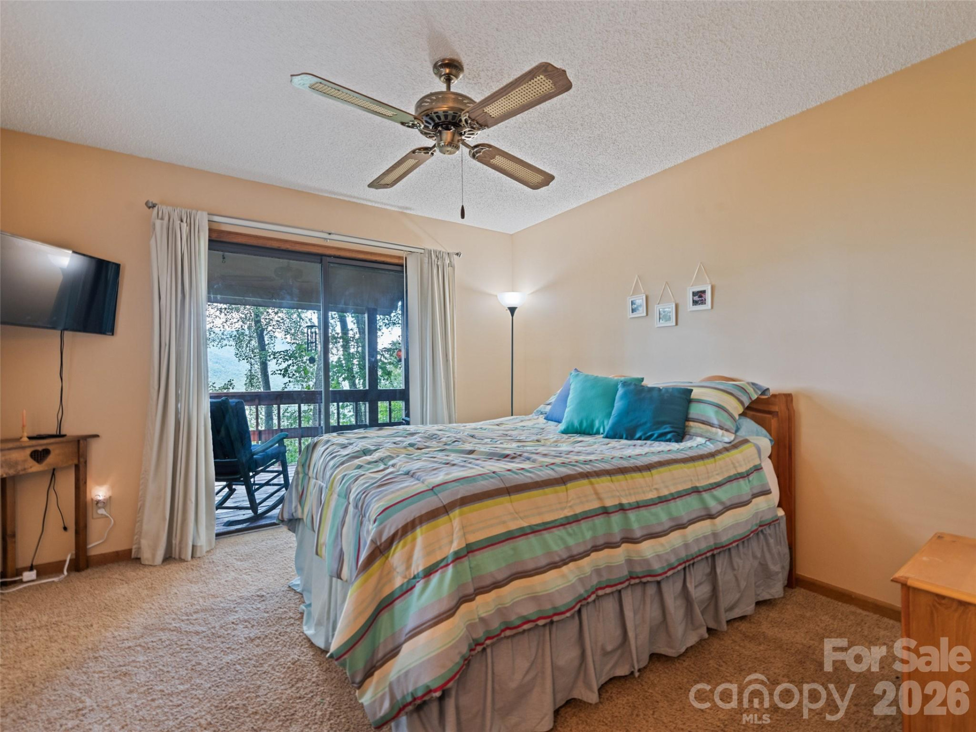 1672 Summit Drive - Photo 26