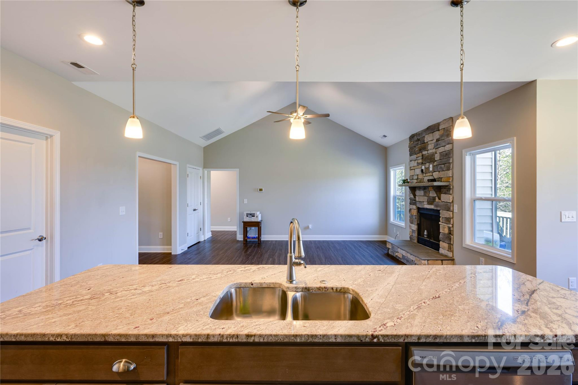 303 Terry Road - Photo 16